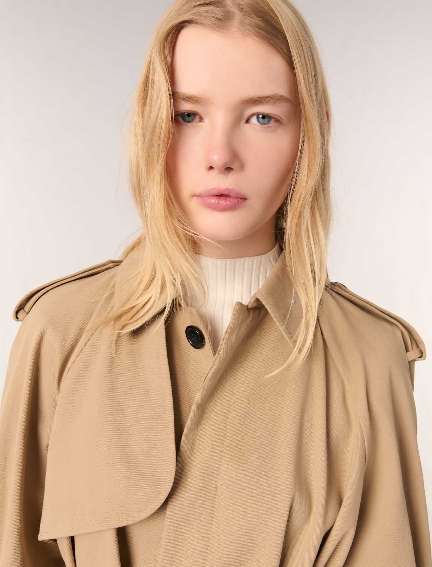 Short studded trench coat - Short coats | Maje