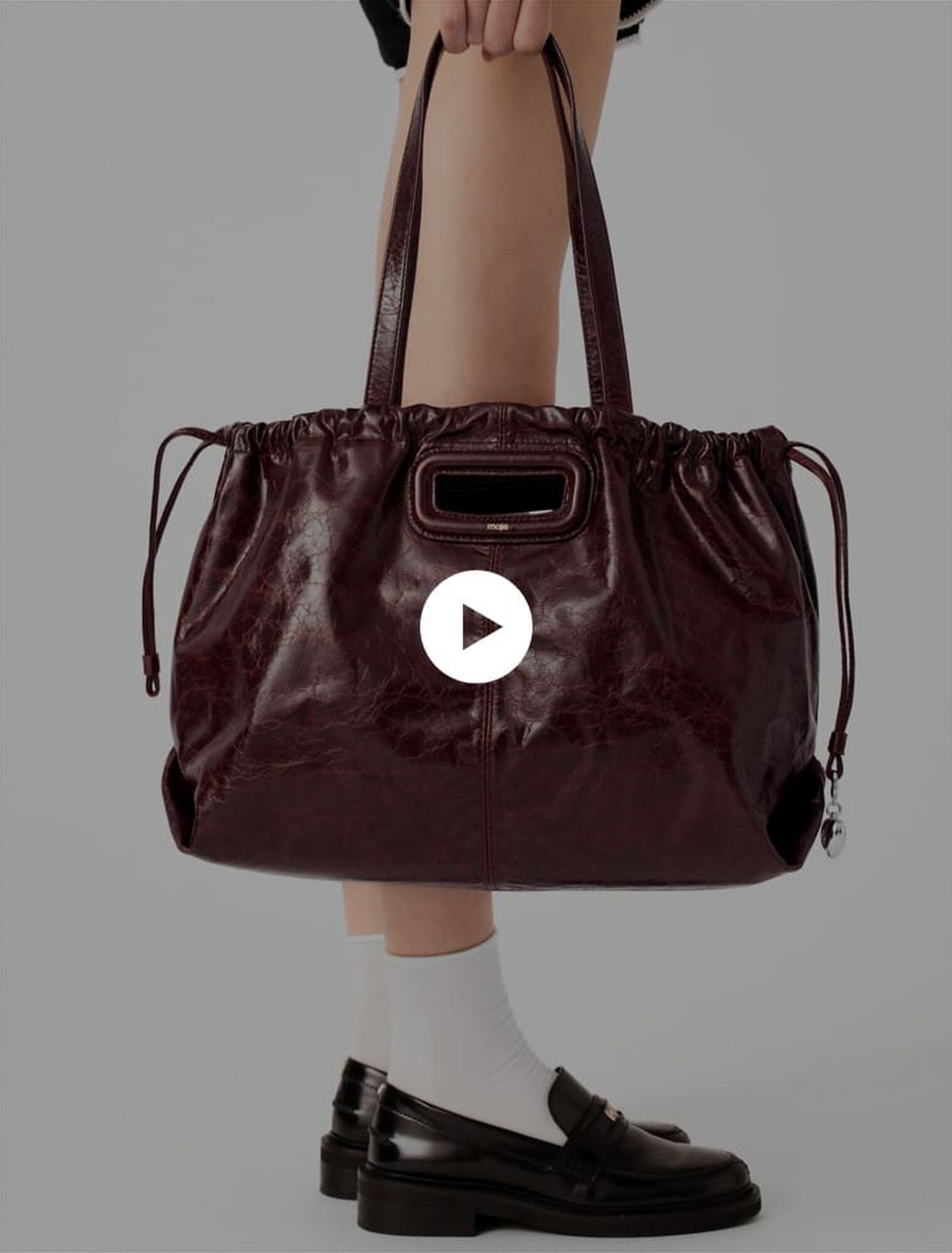 Crackled leather M Tote bag
