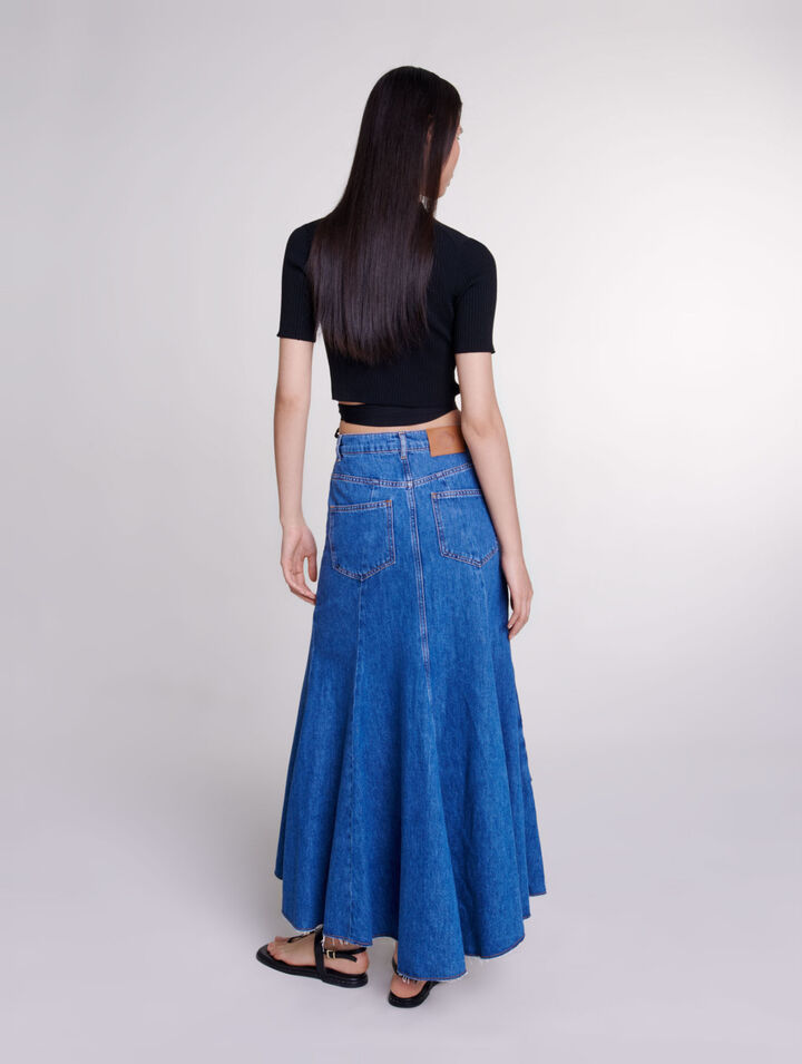 Criss-cross cropped top
