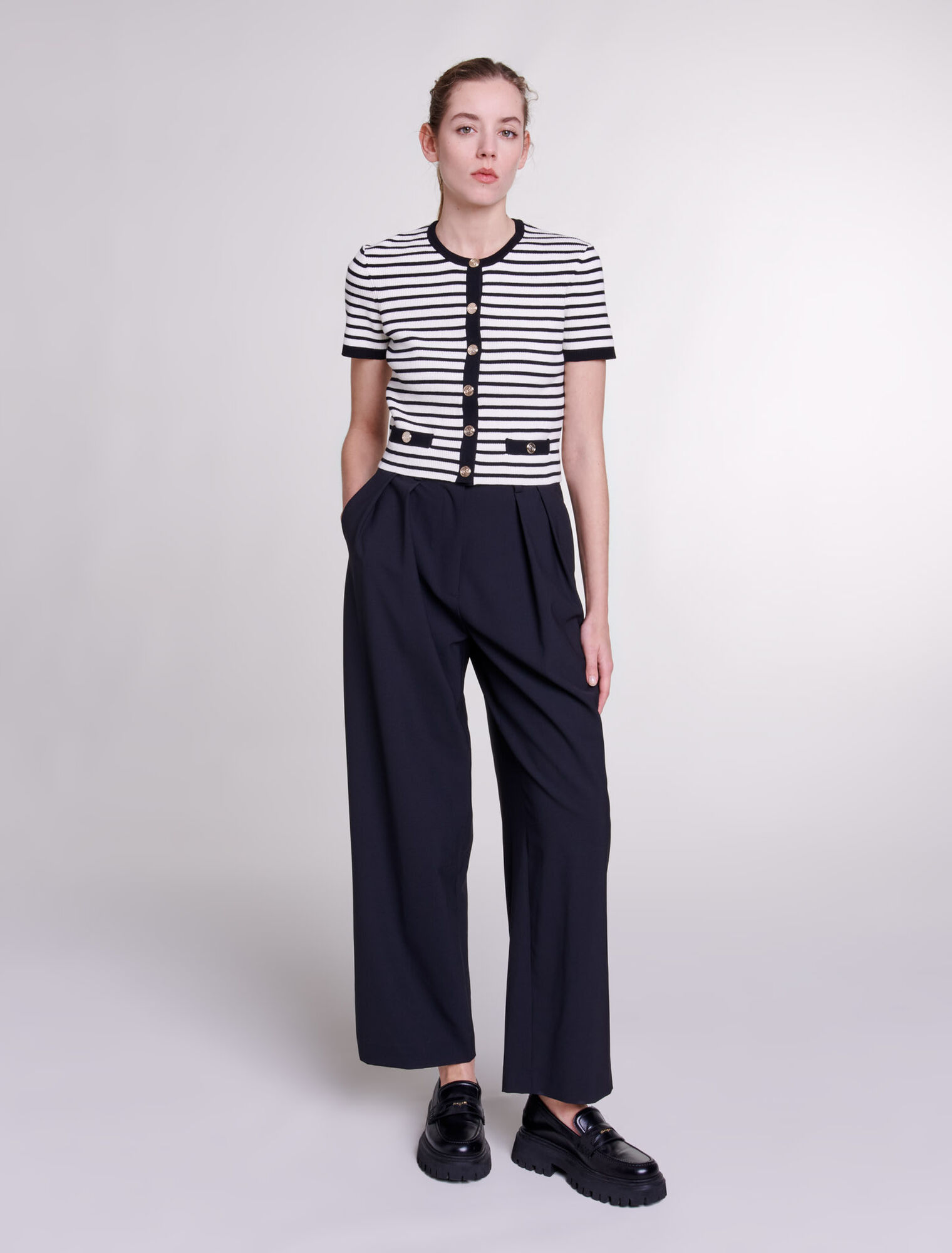 Wide-leg trousers with belt