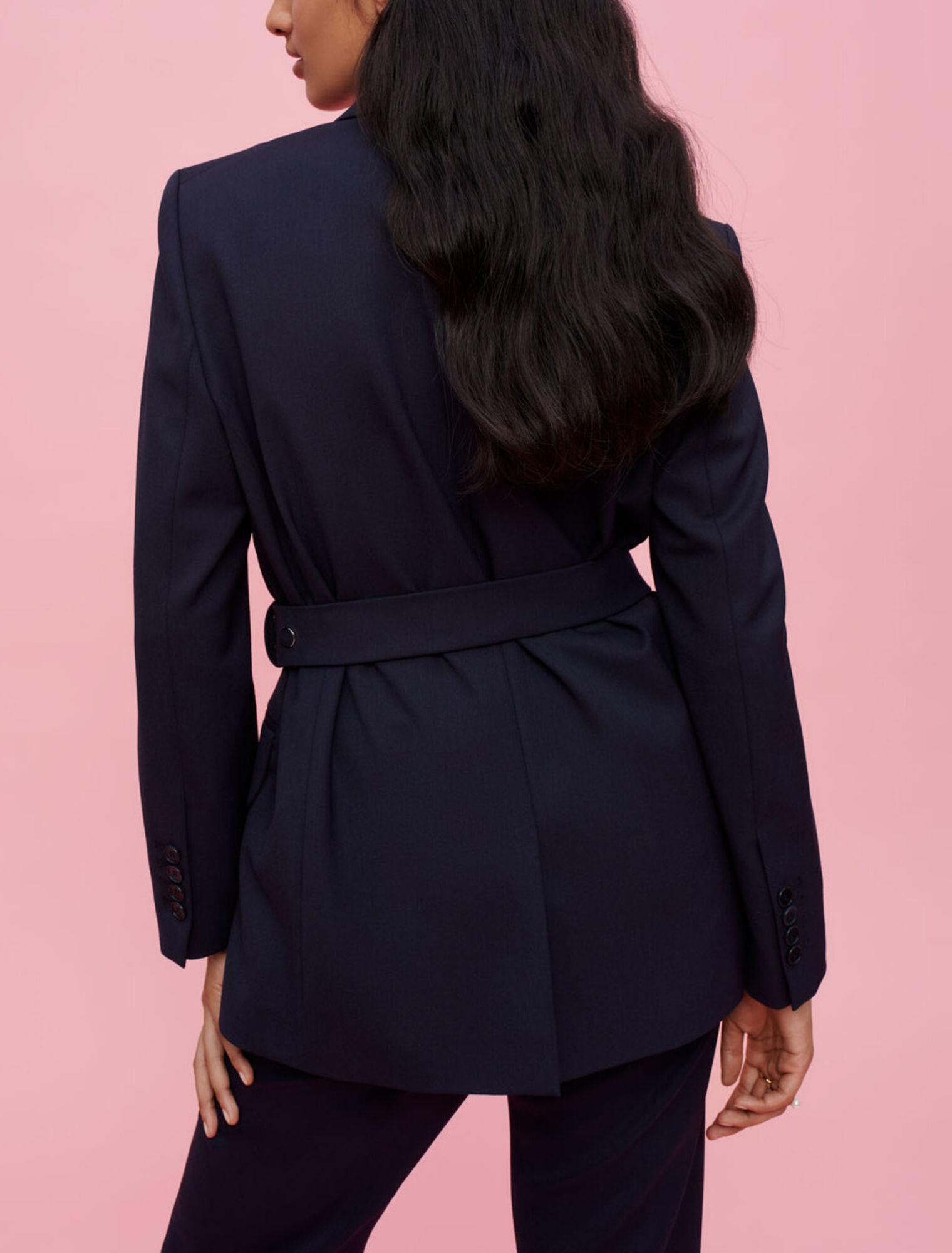 Tailored jacket with chain belt
