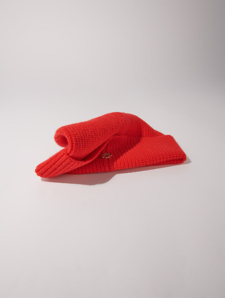 Wool and cashmere hat