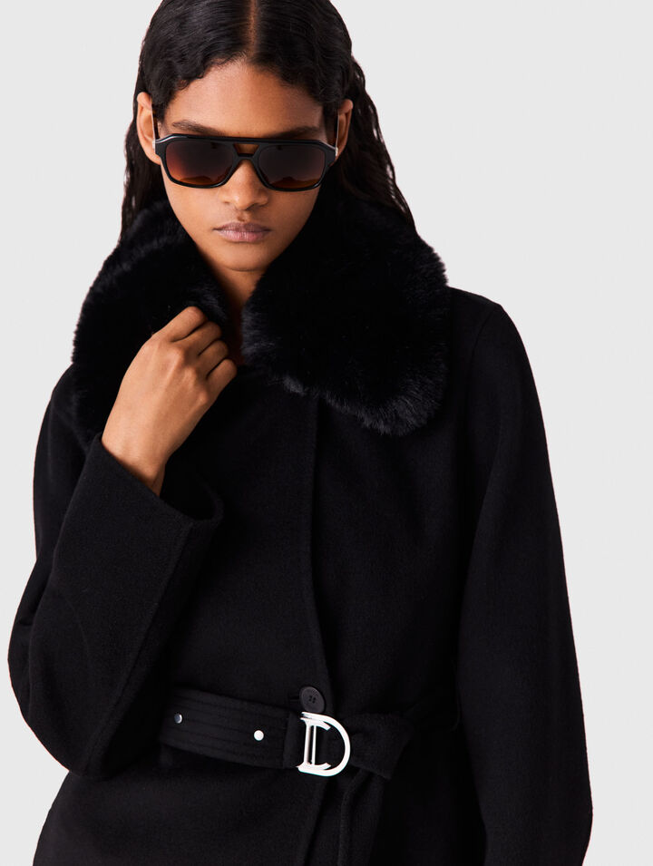 Double-faced coat with removable collar