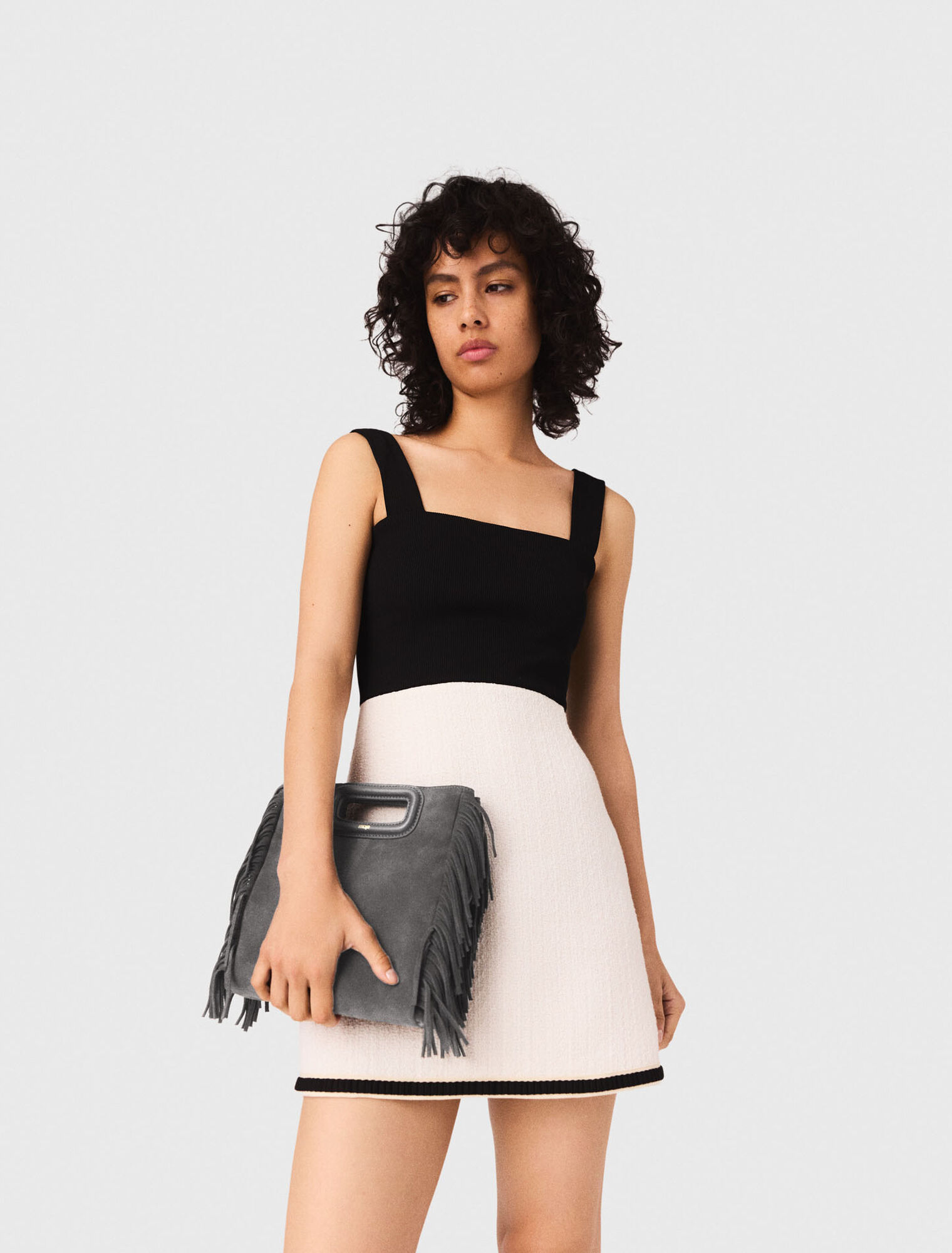 Fringed M bag in suede