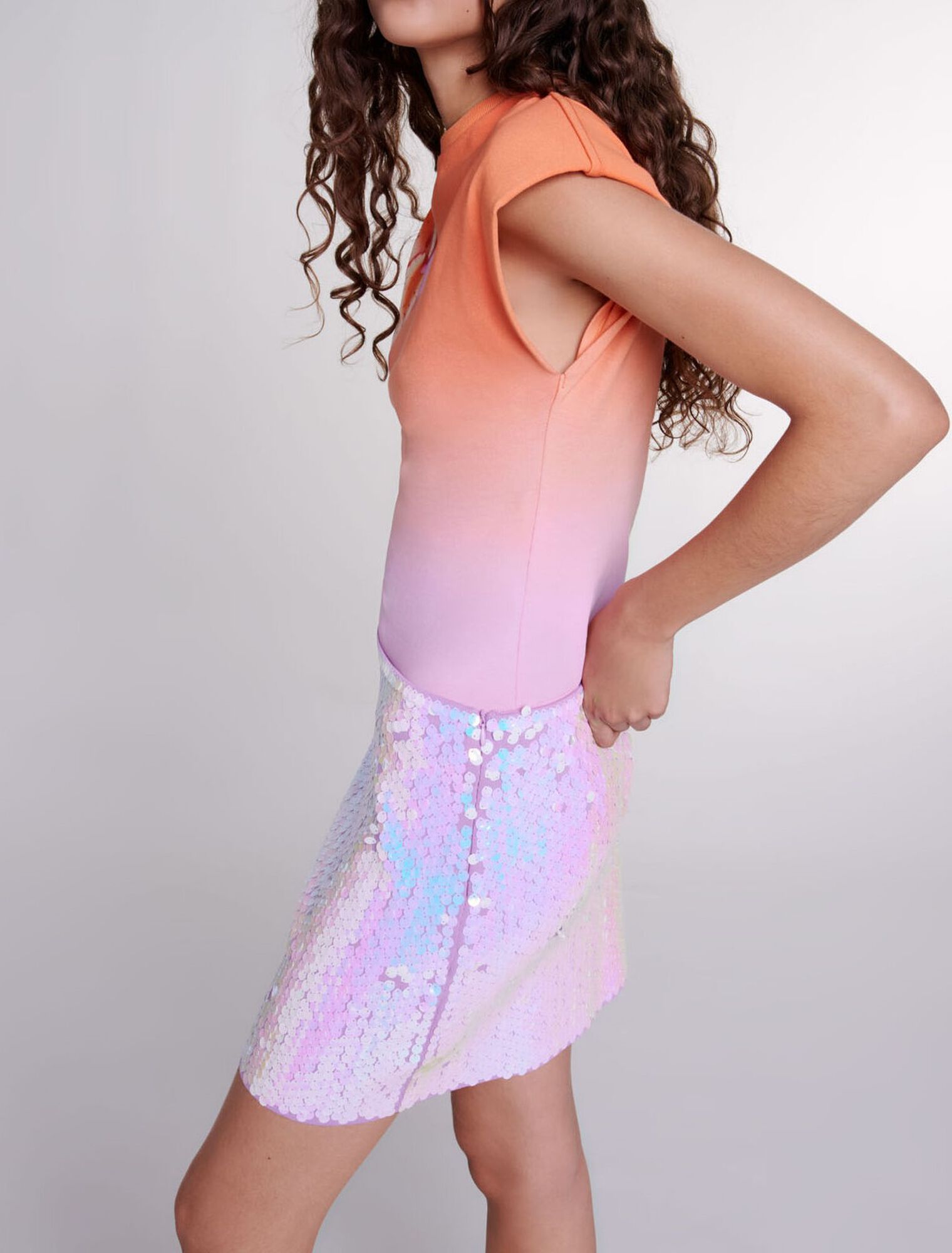 Sequin knit skirt