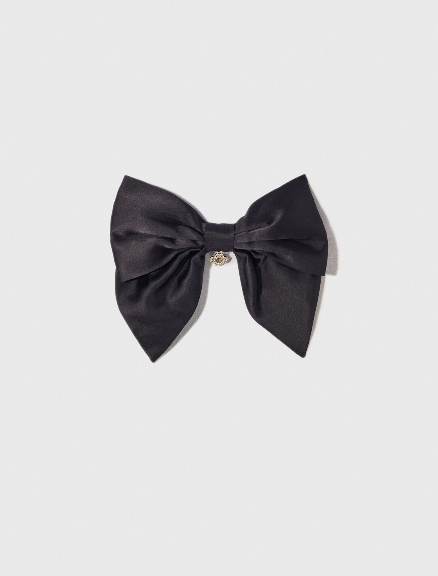 Satin-effect bow barrette