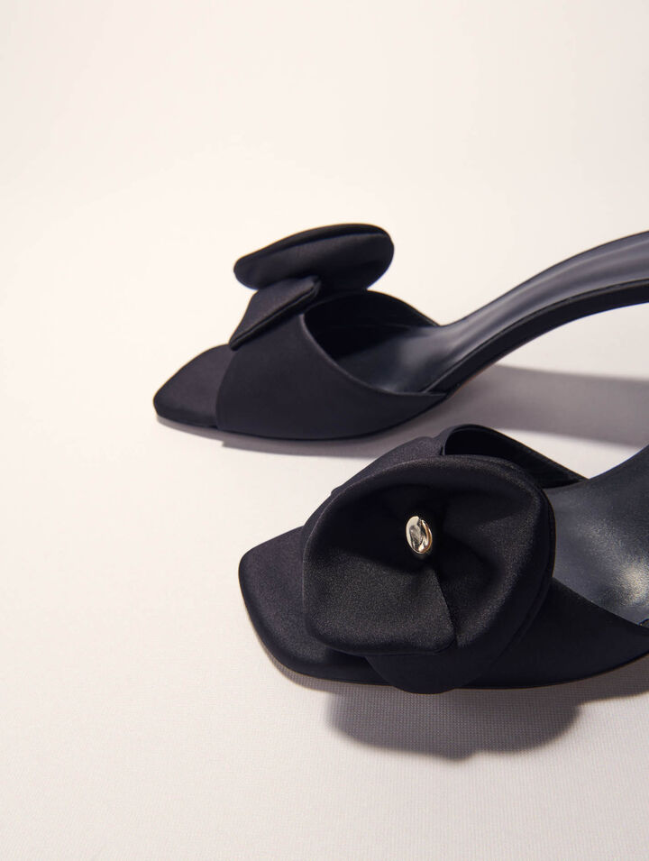 Textile mules with satin flower
