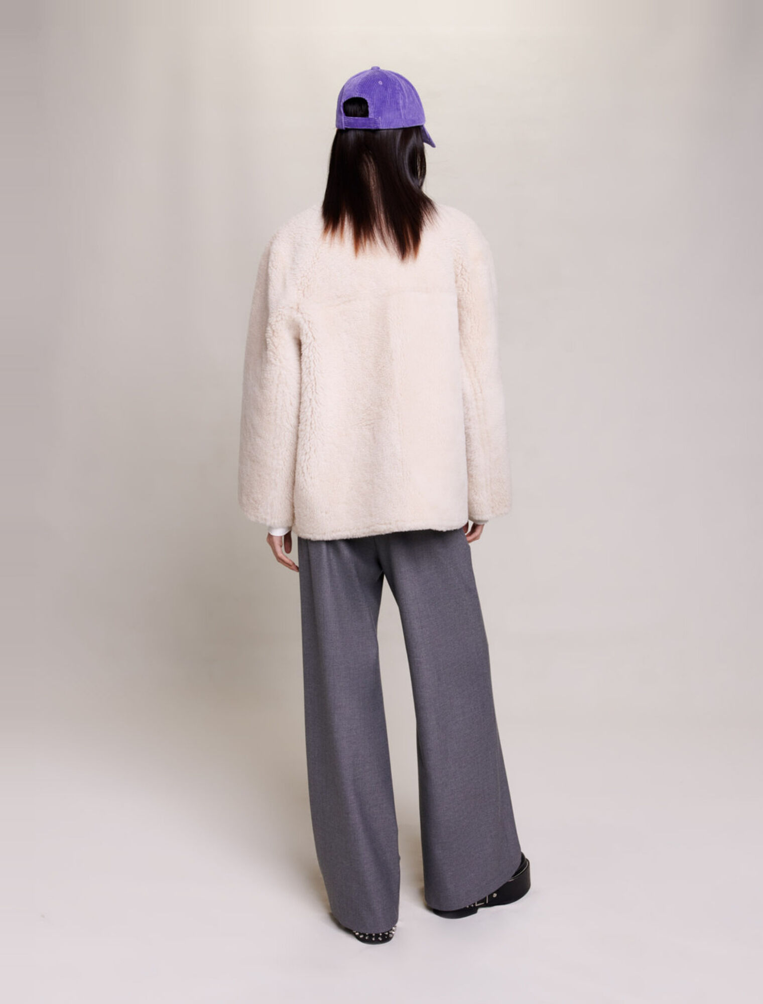 Short reversible coat