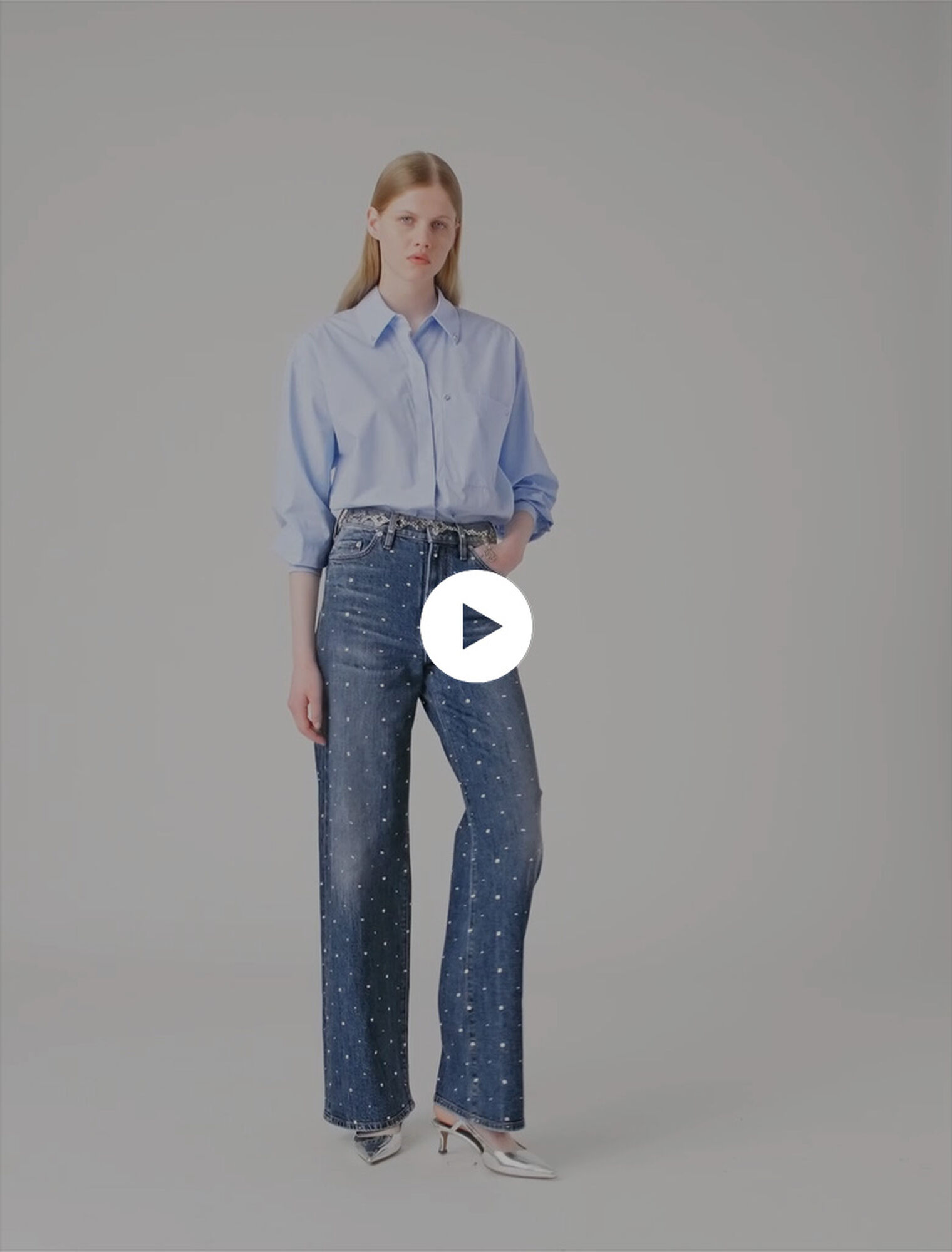 Wide-leg denim jeans with studs