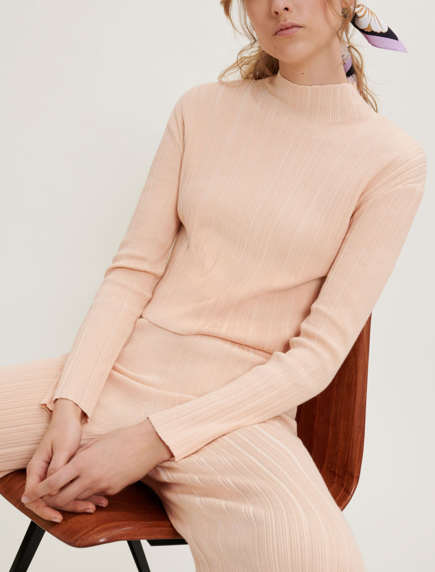 Ribbed sweater