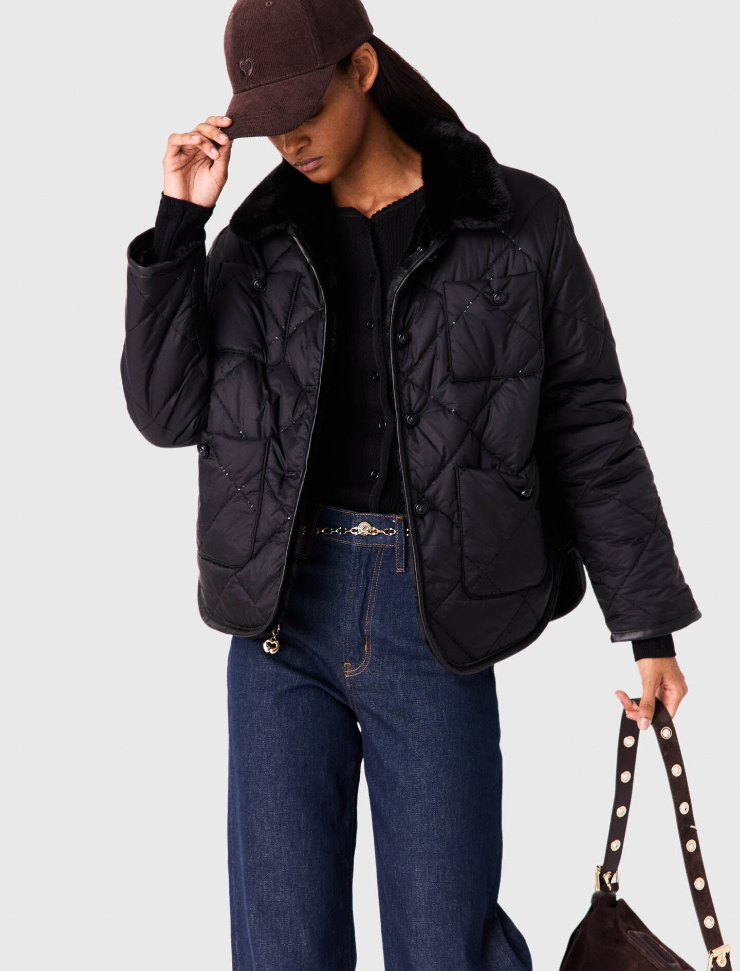 マックスマーラー　iBLUES フリル付きダウンジャケット ブラック　フェザー Reversible sequin puffer jacket Black for Women | Maje