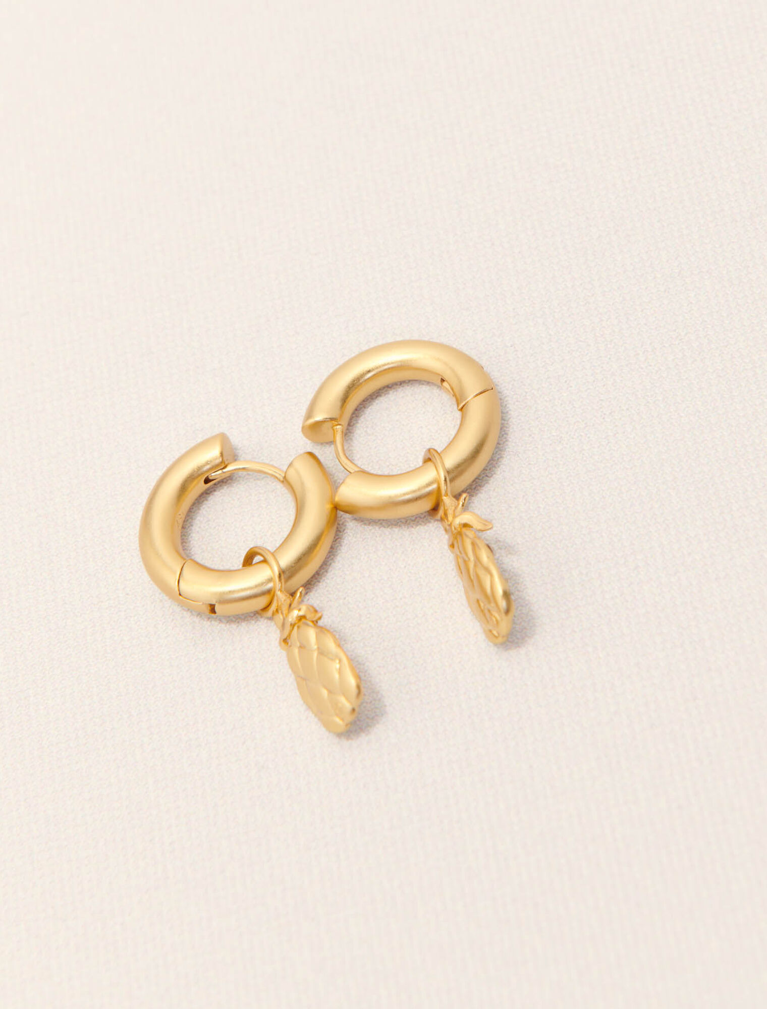Mini rhinestone pineapple earrings