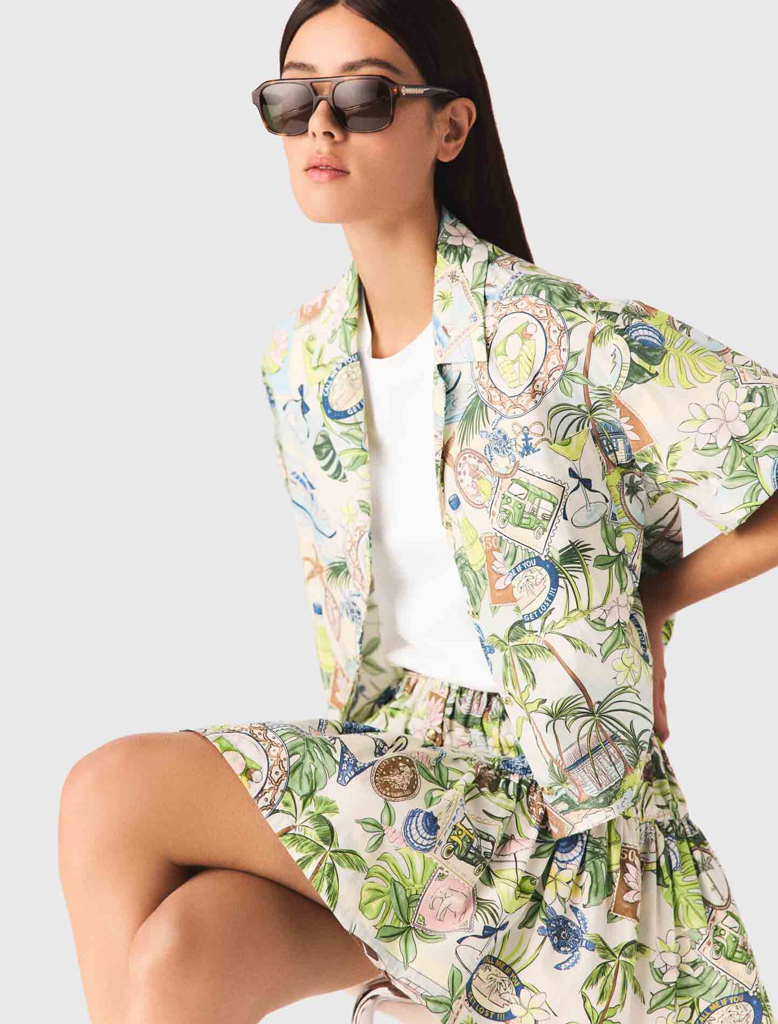 Patterned cropped shirt