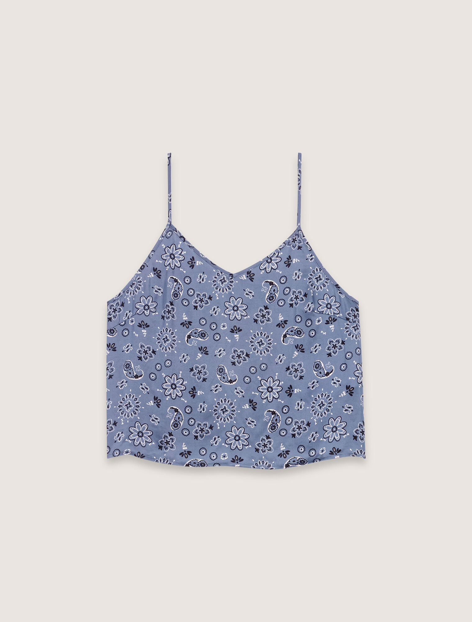 Flowing patterned top