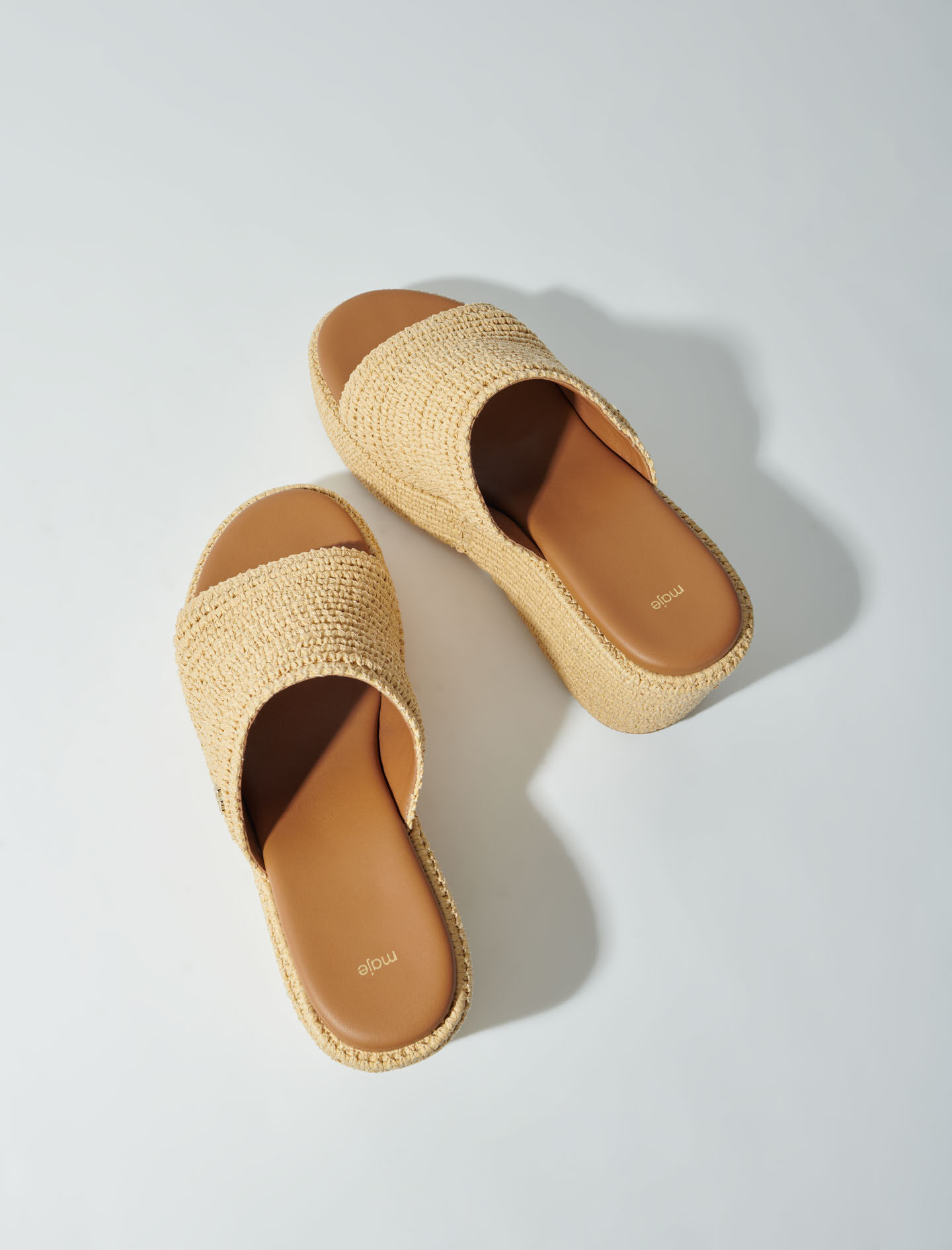 【日本入手困難】Suede and raffia flatform mules NEOUS Attik raffia mules | NET-A-PORTER