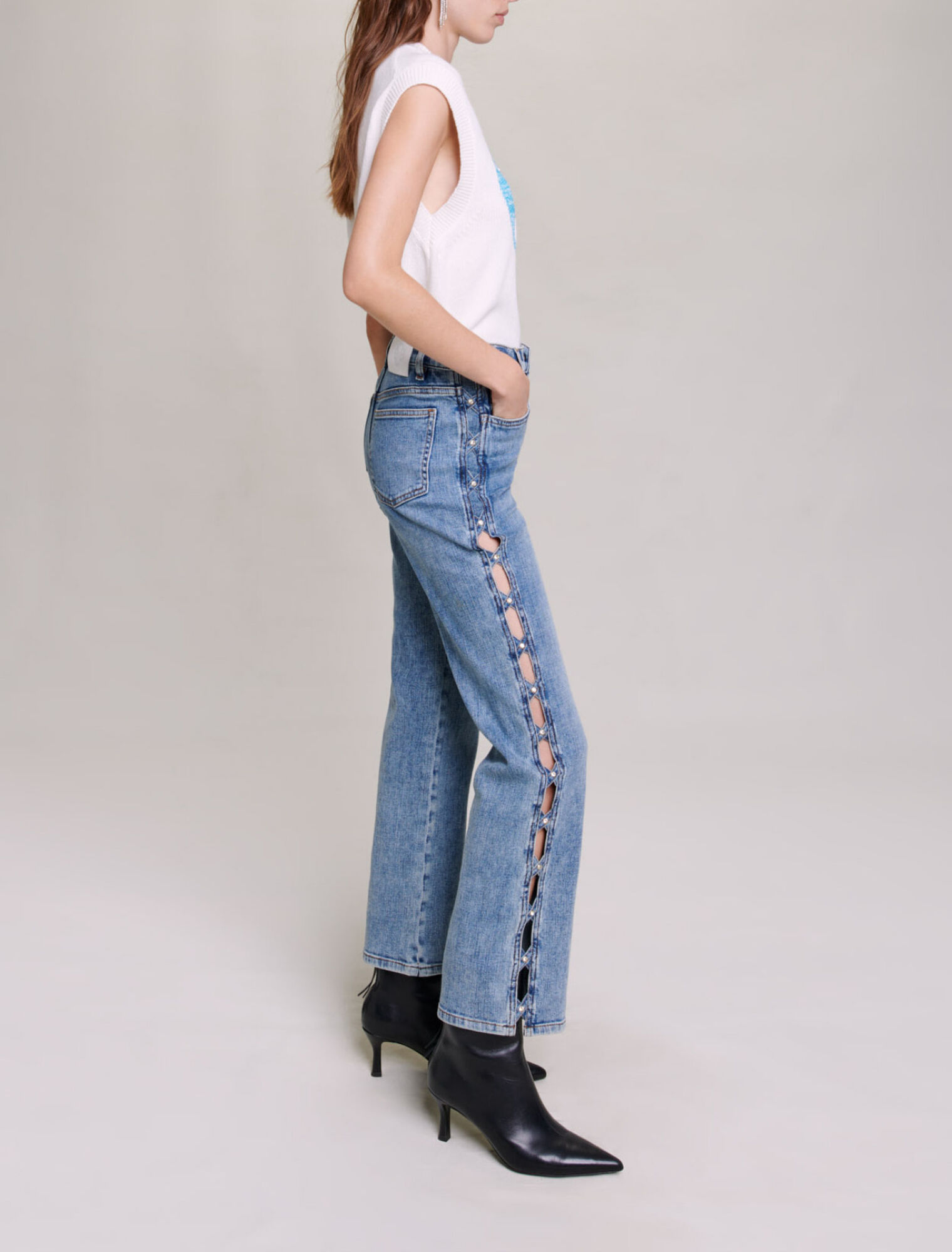 Sleeveless heart jumper