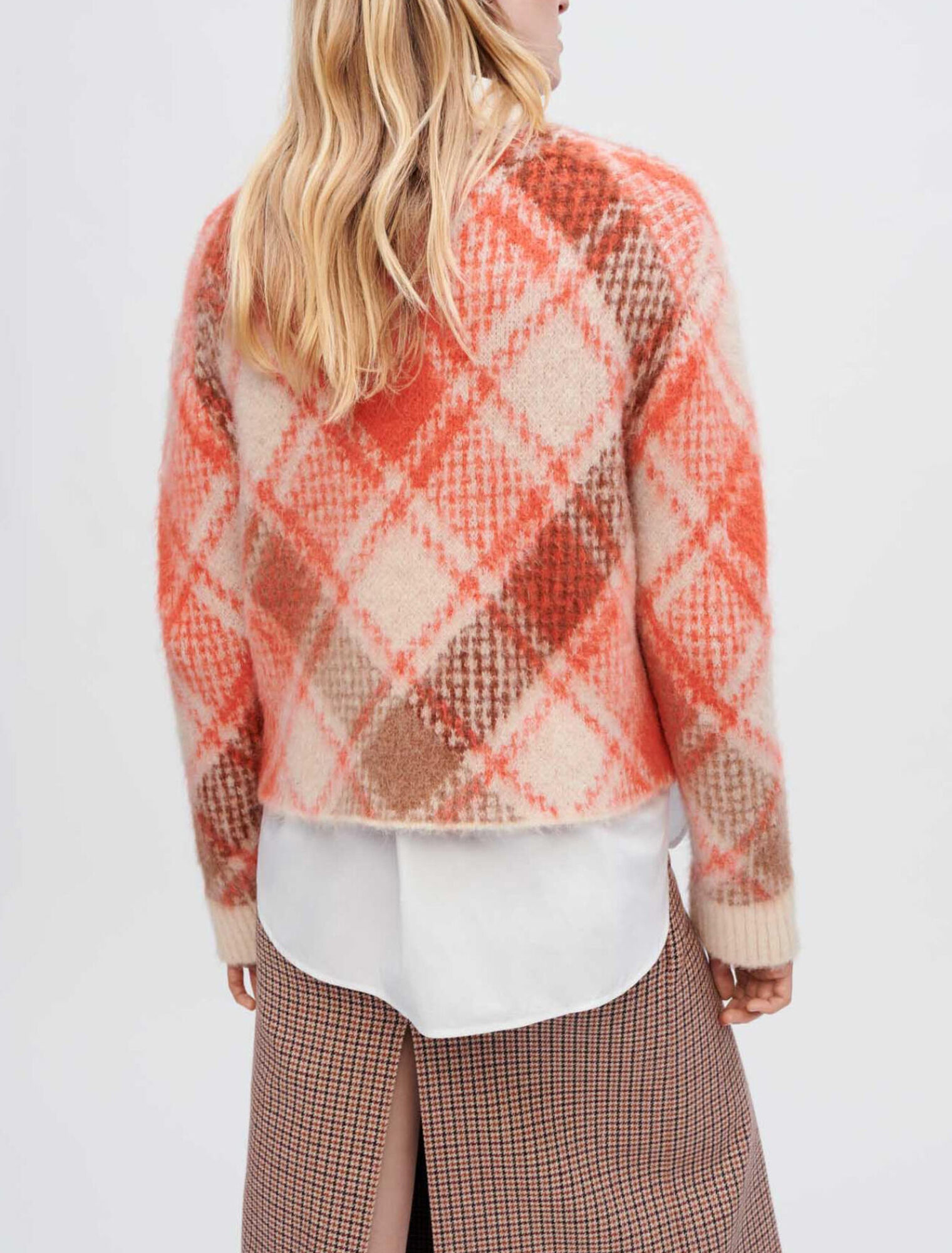Fluffy diamond jacquard pullover