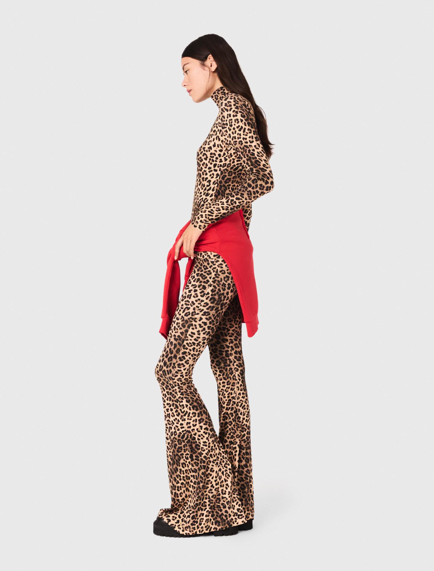 Flared leopard print leggings