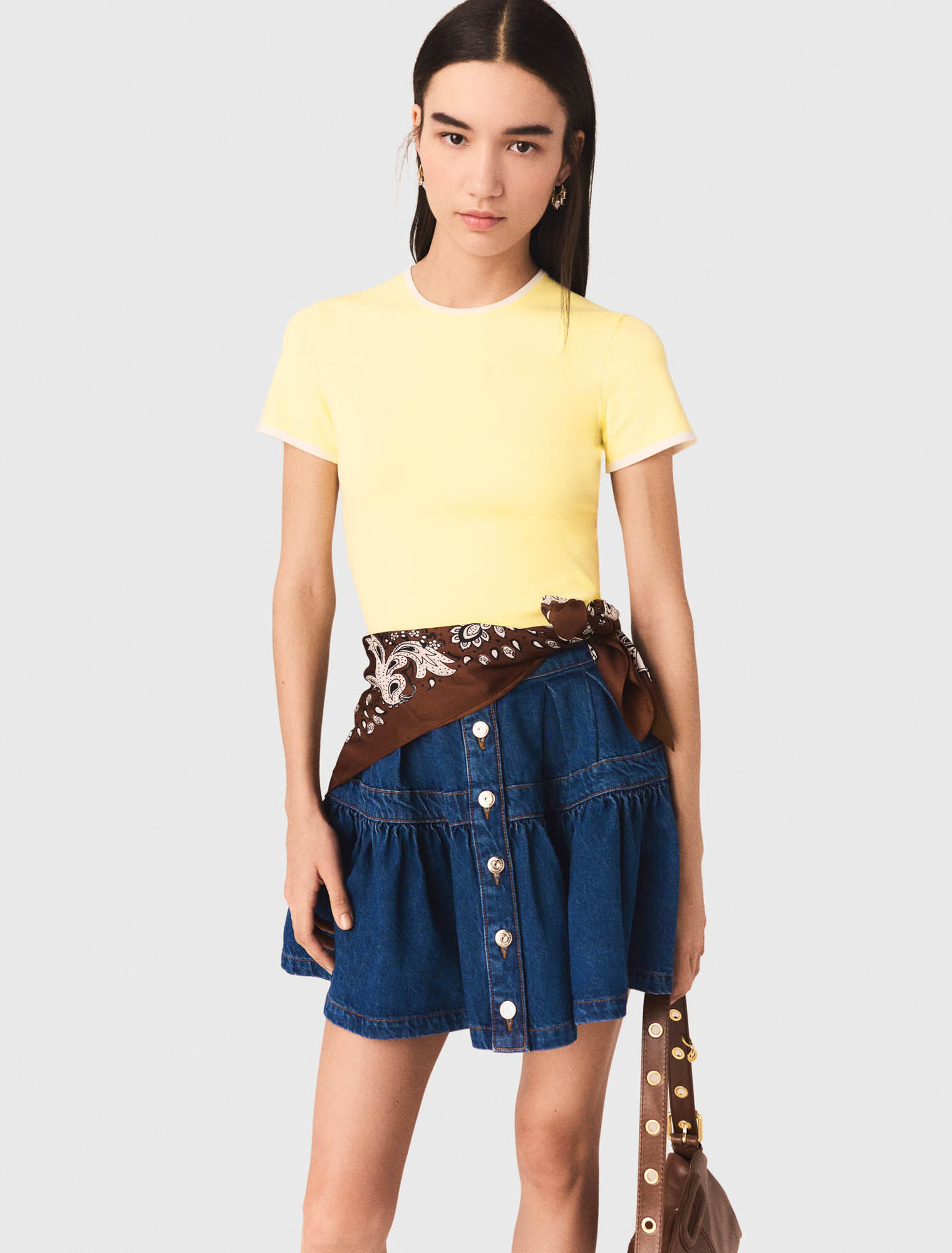 Round back cut-out jumper