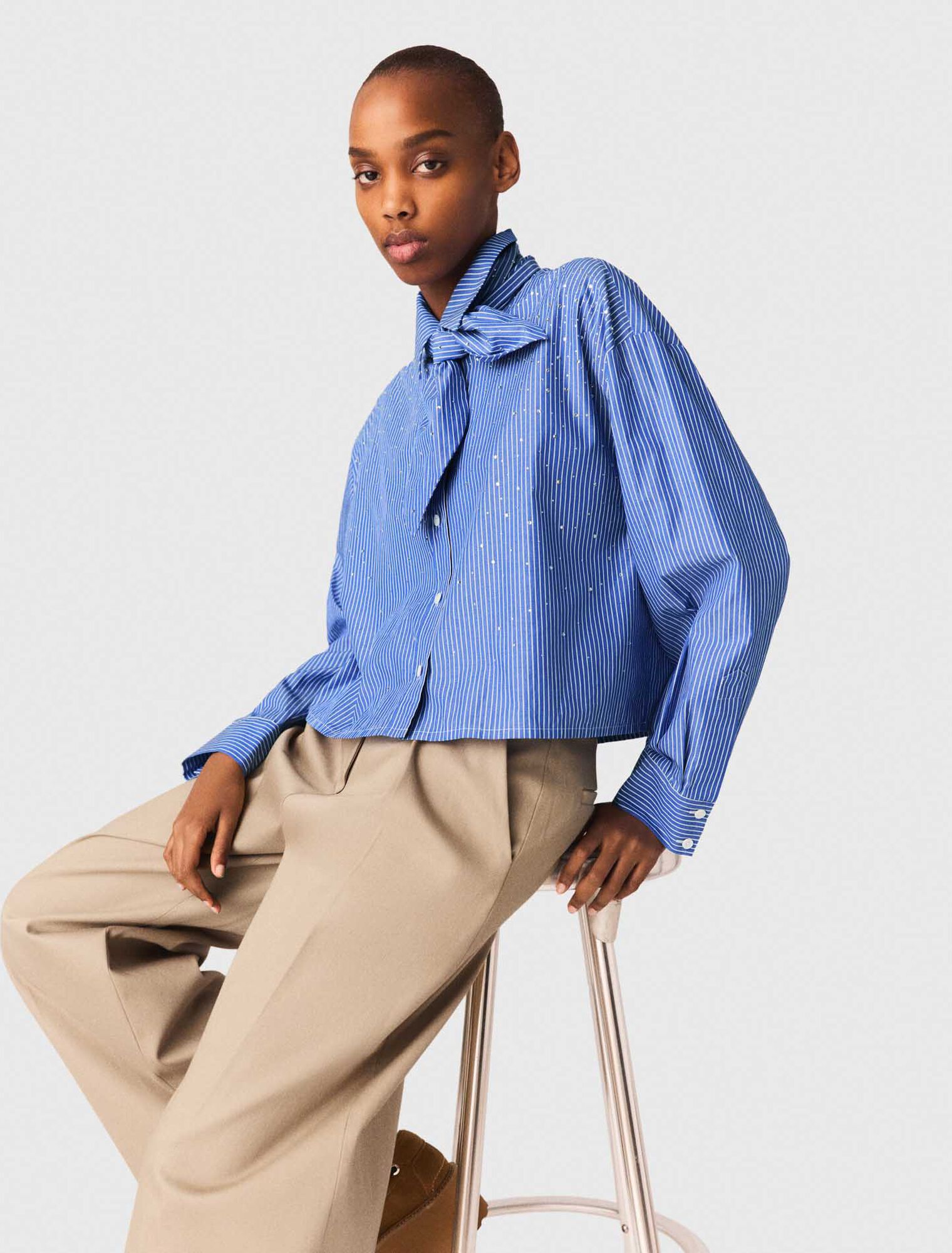 Shirt with removable handkerchief