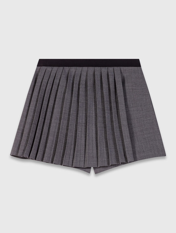 Pleated skort