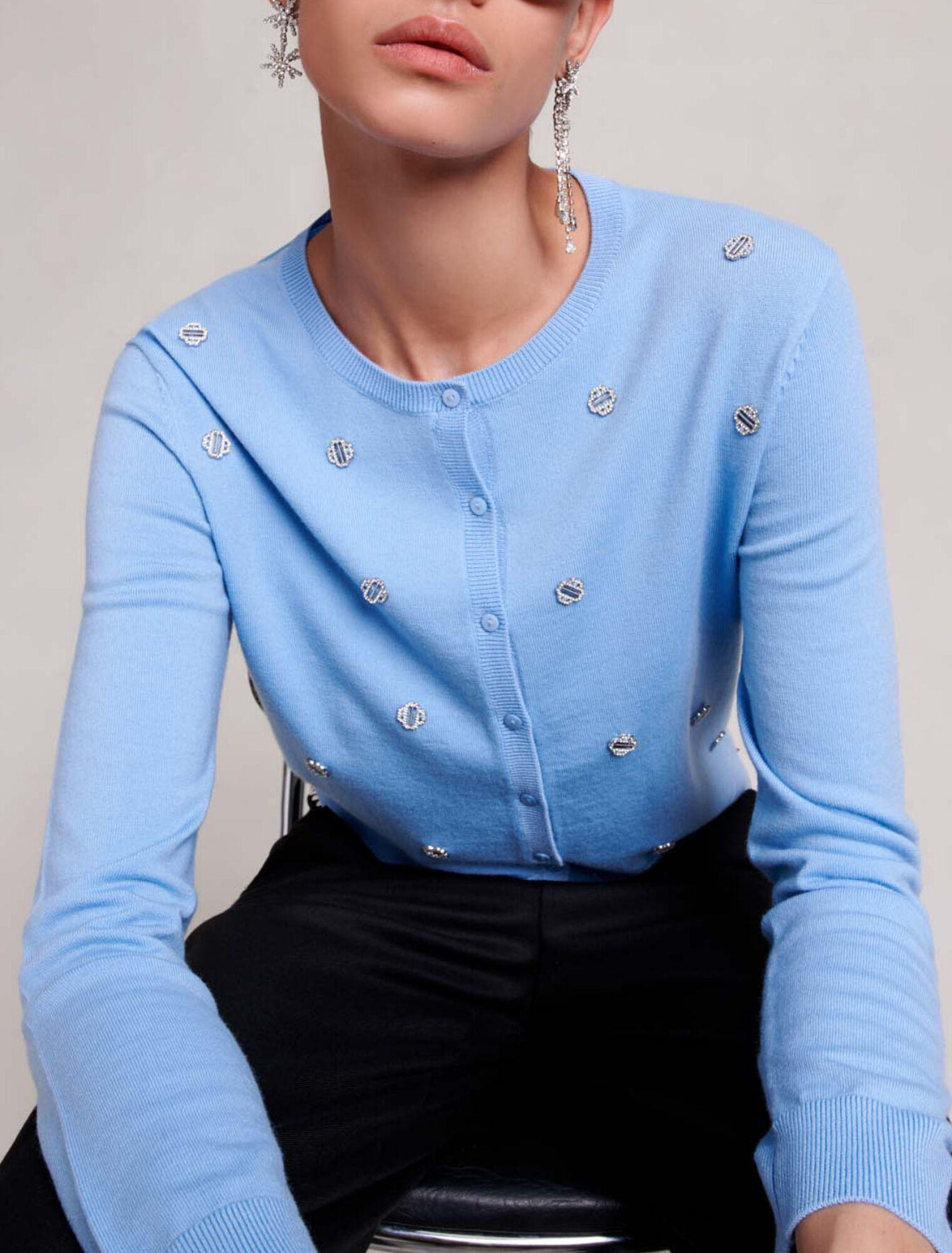 Cardigan embellished