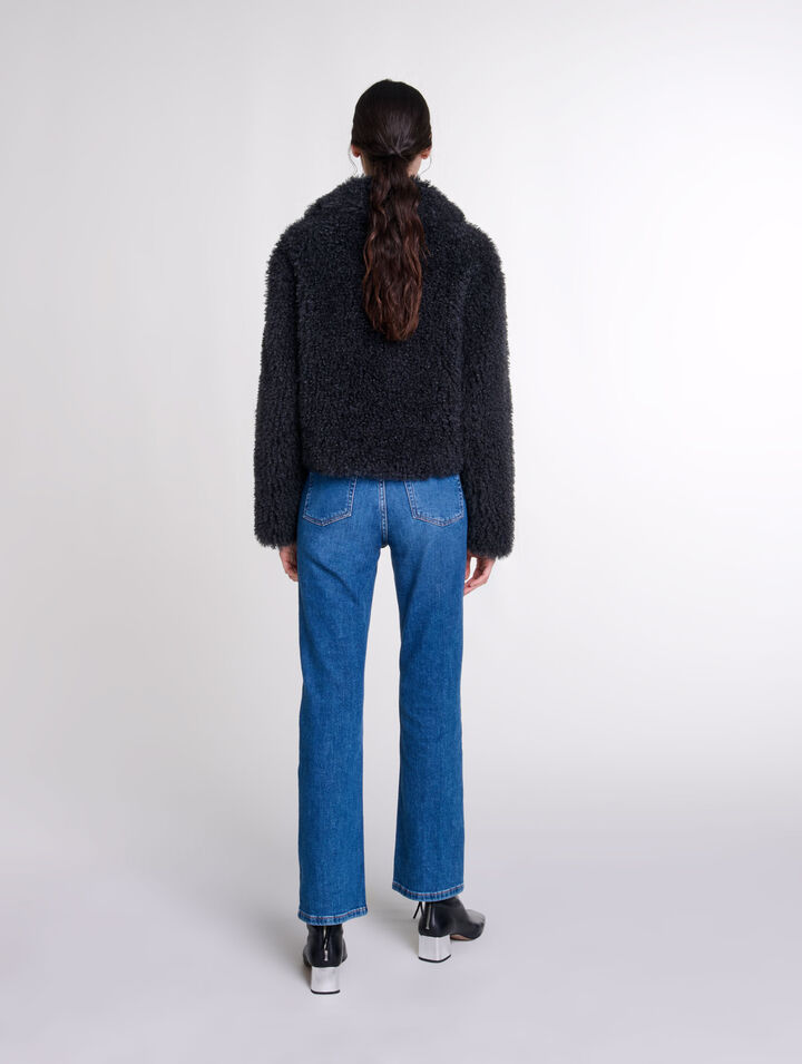 Short curly coat