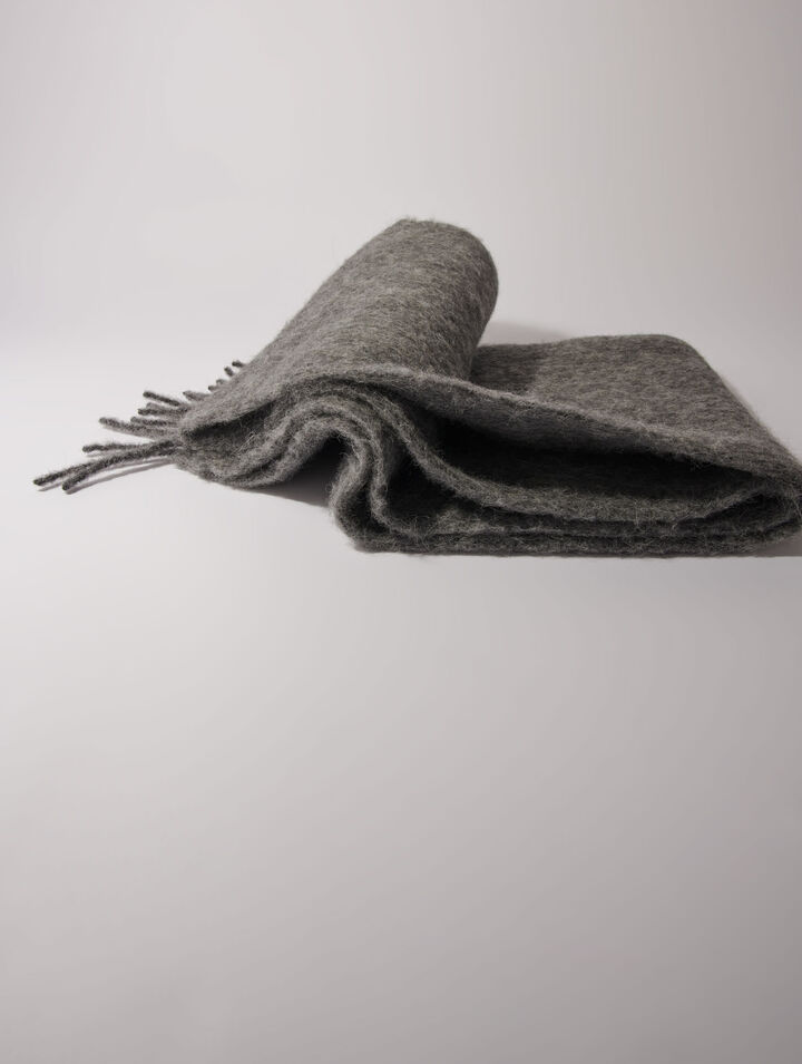 Alpaca blend scarf