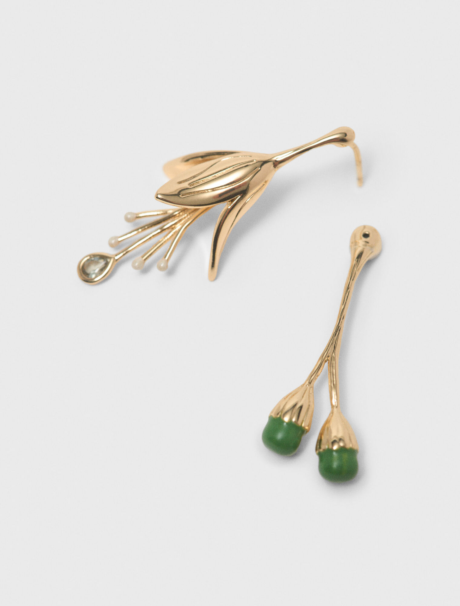 Tulip detail earrings