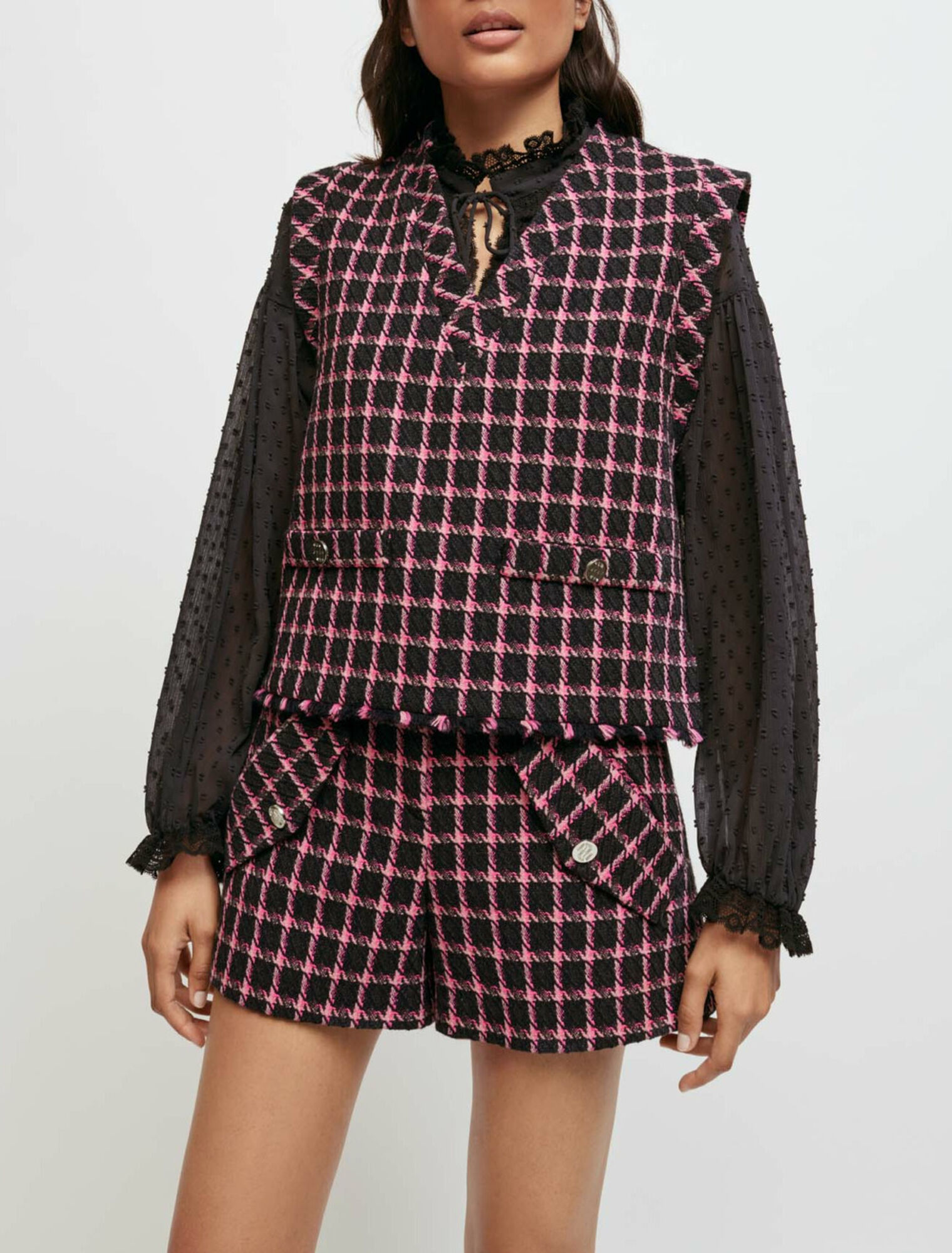 Sleeveless plaid top