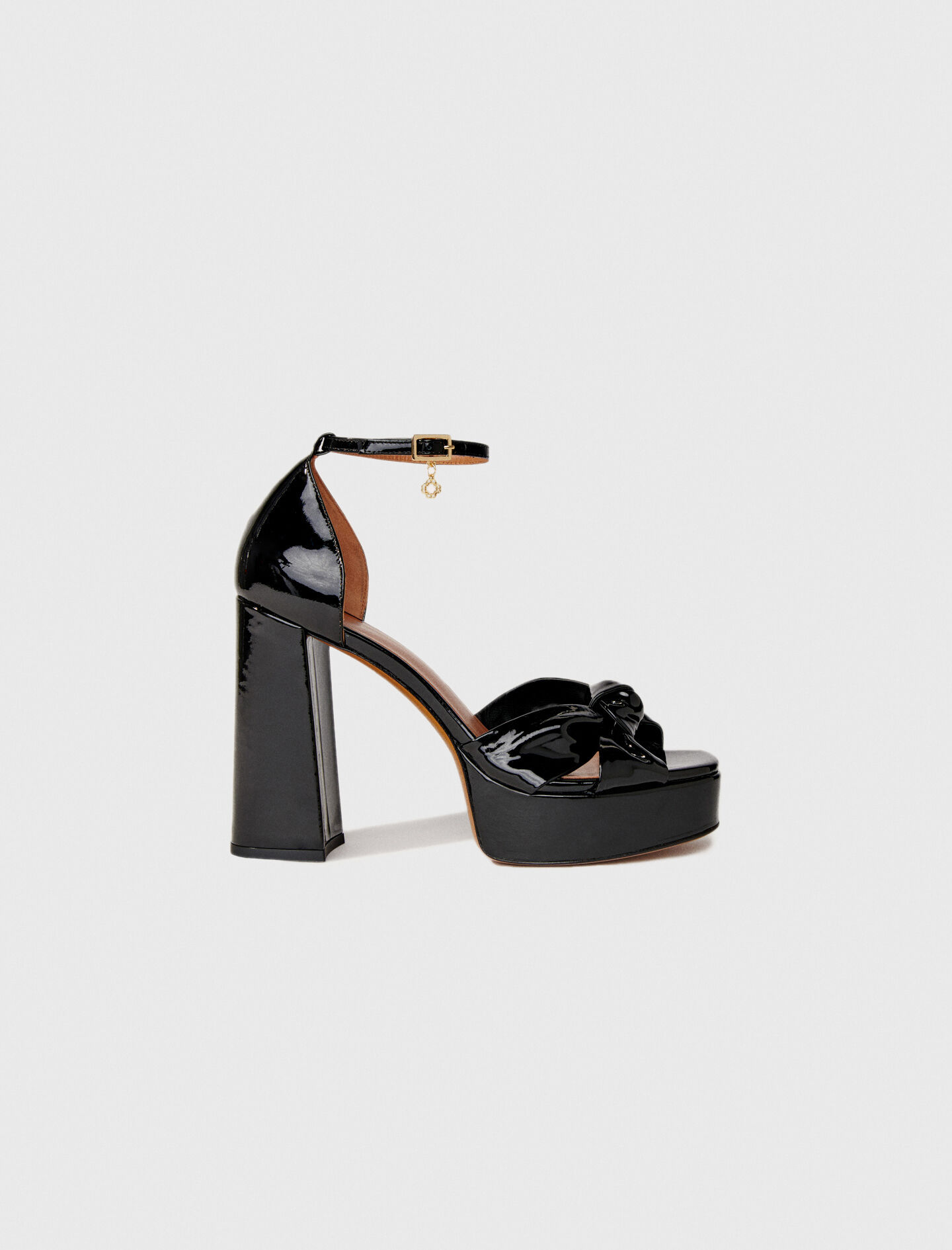 MAJE レザー チェーン付き プラットフォームサンダル Leather platform sandals - Sandals | Maje