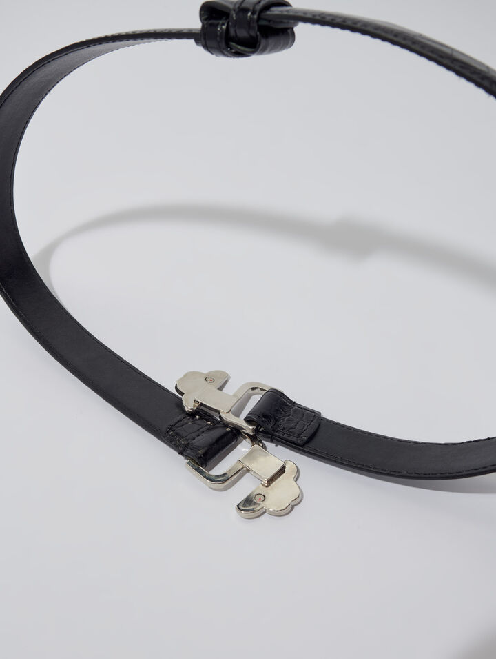 Clover buckle belt