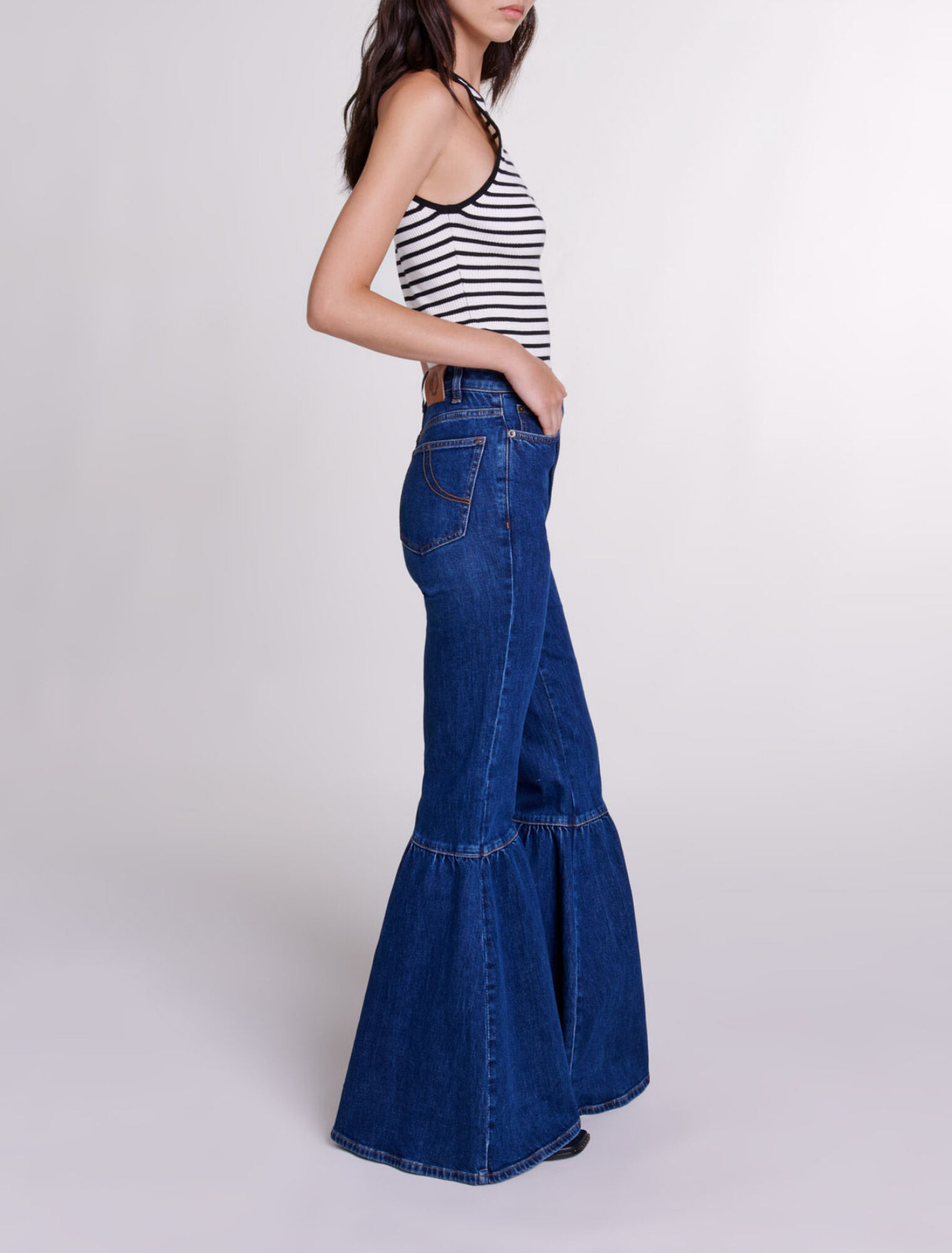 Flared jeans