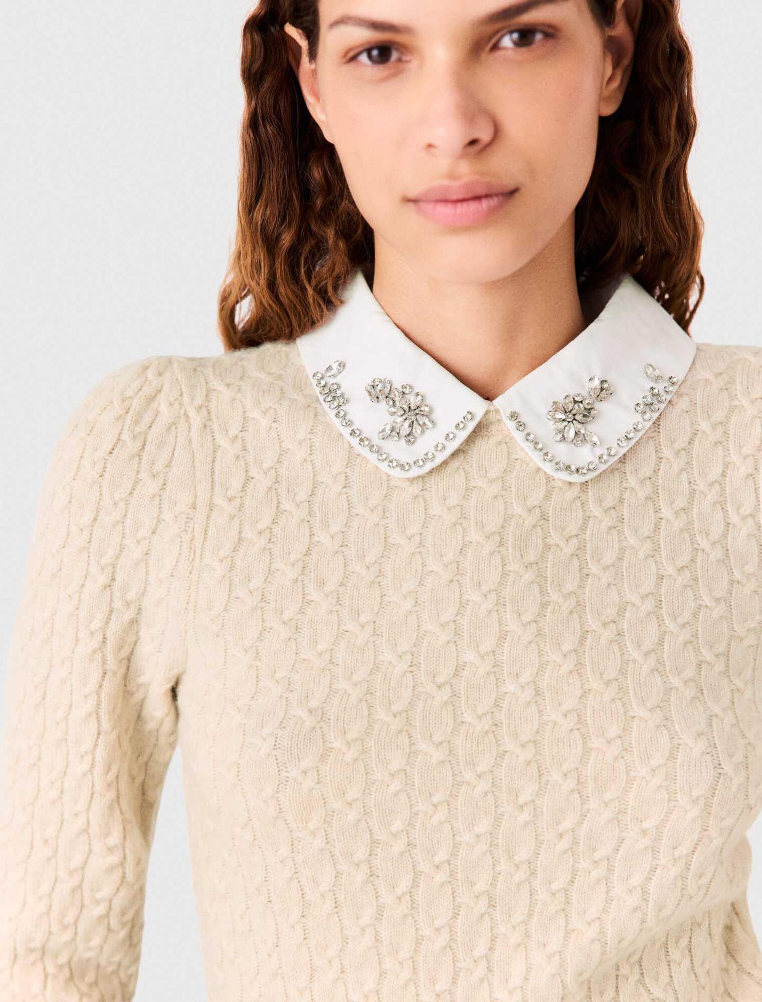 Removable poplin collar jumper