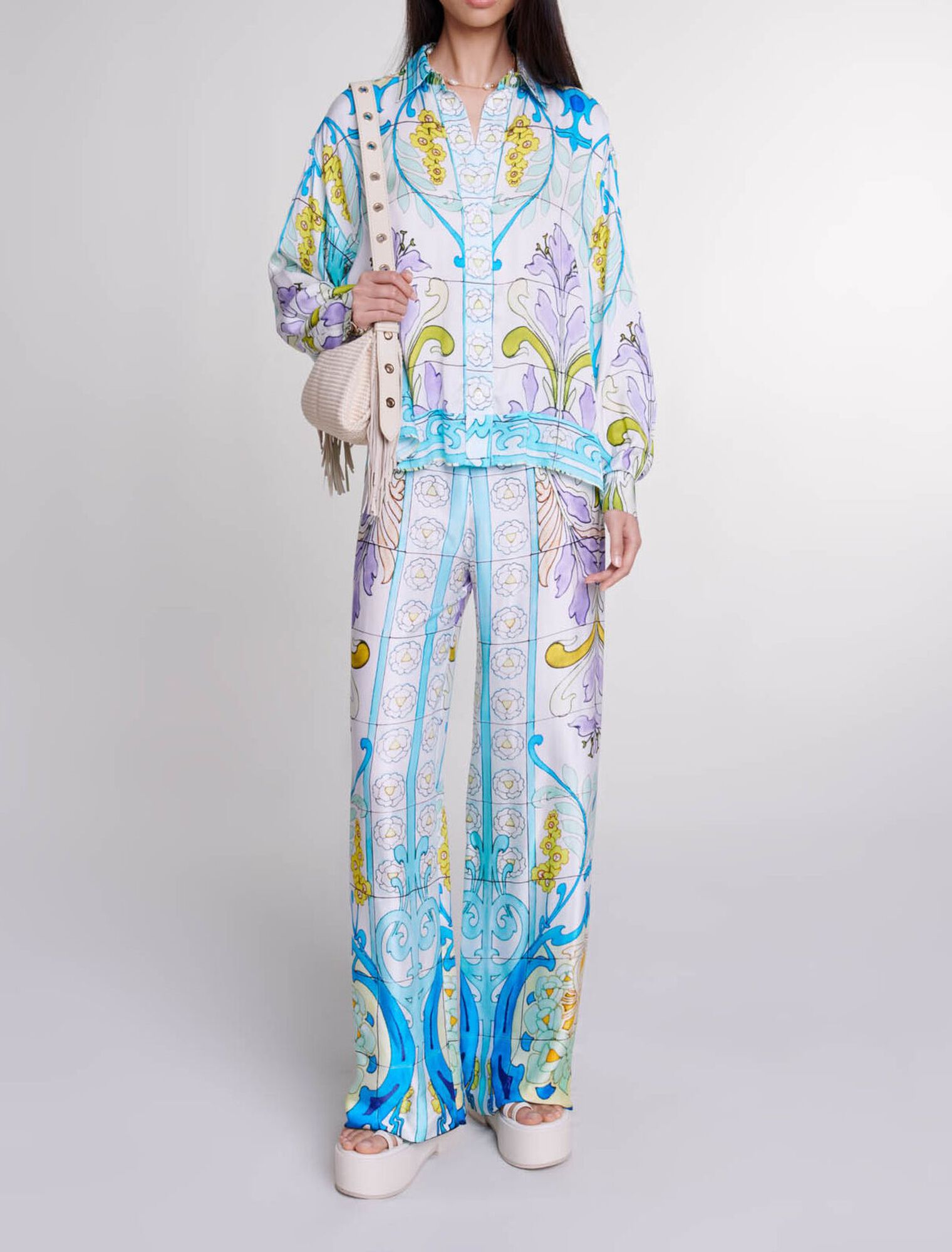 Patterned satin-effect trousers