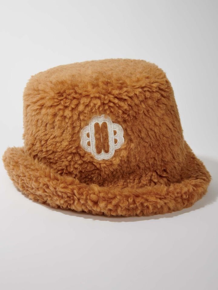 Fake fur Clover bucket hat
