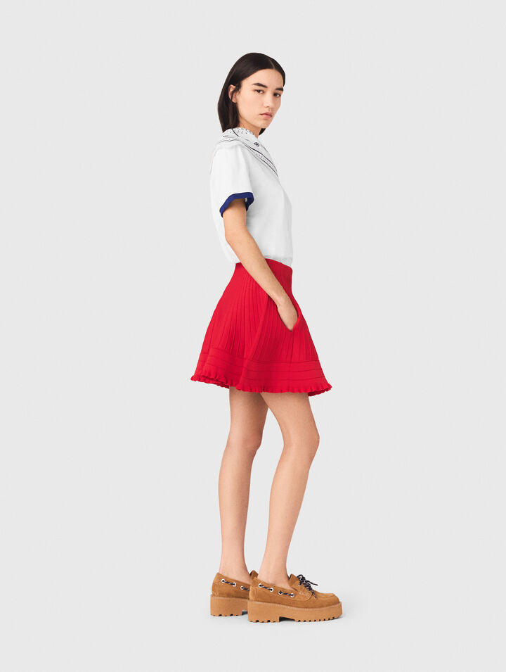 Compact knit short skirt