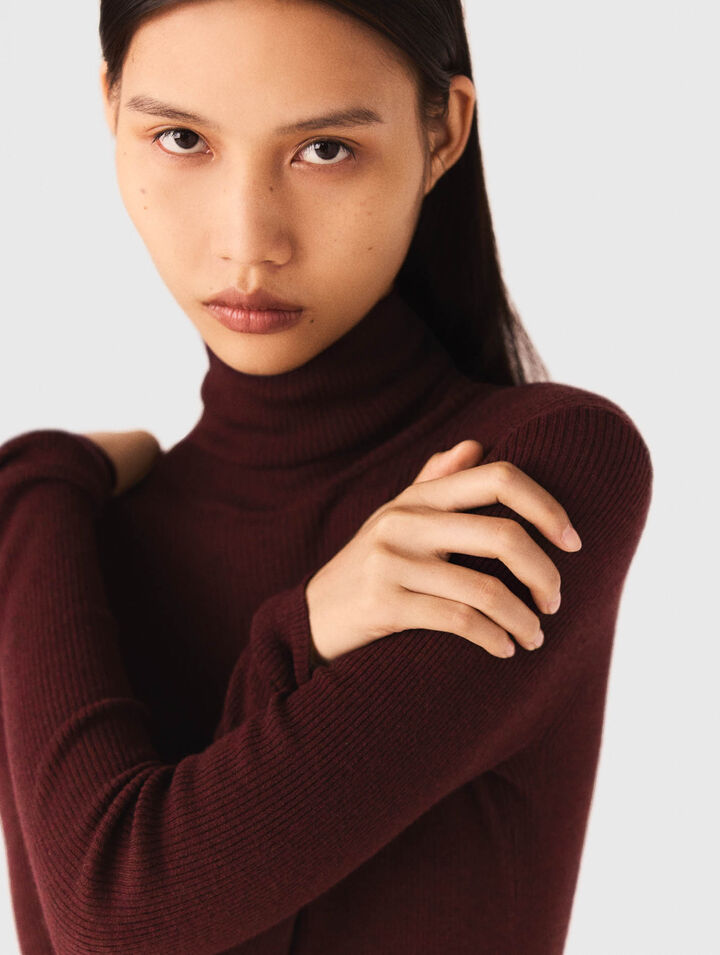 Second-skin roll-neck jumper