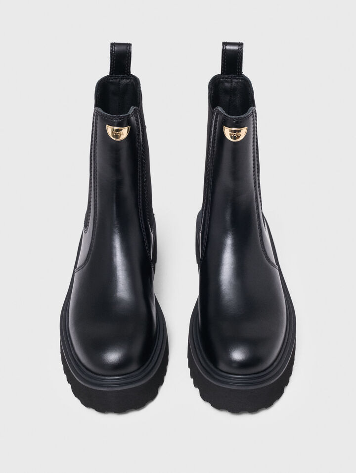 Leather Chelsea boots