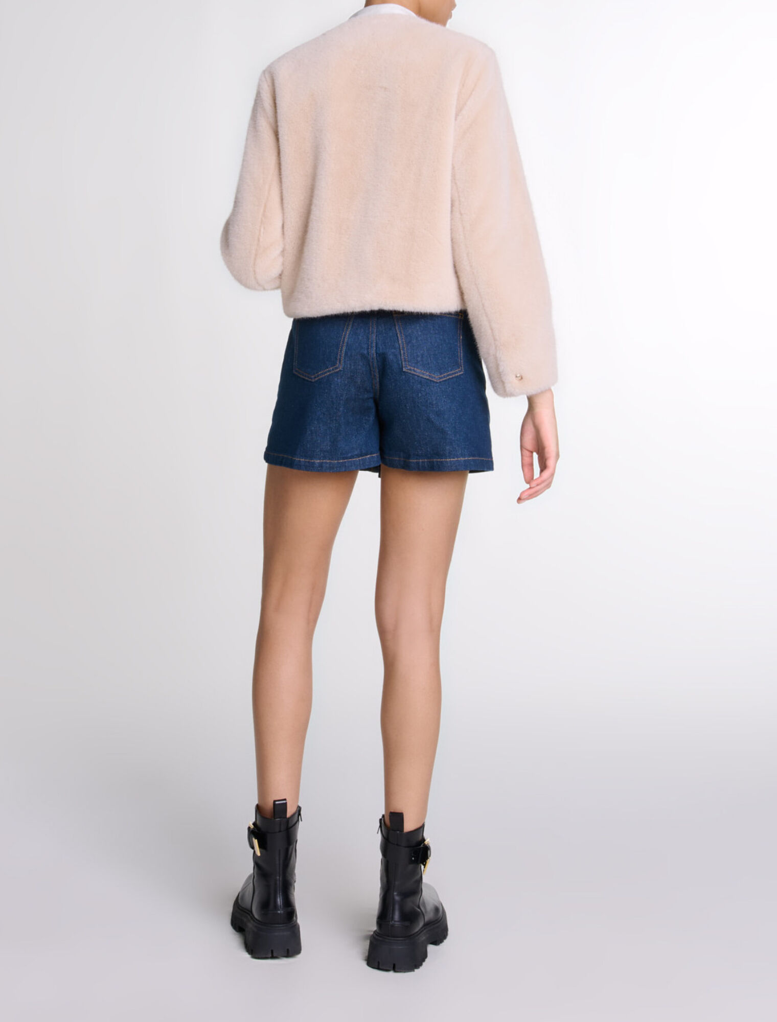 Cropped faux fur jacket