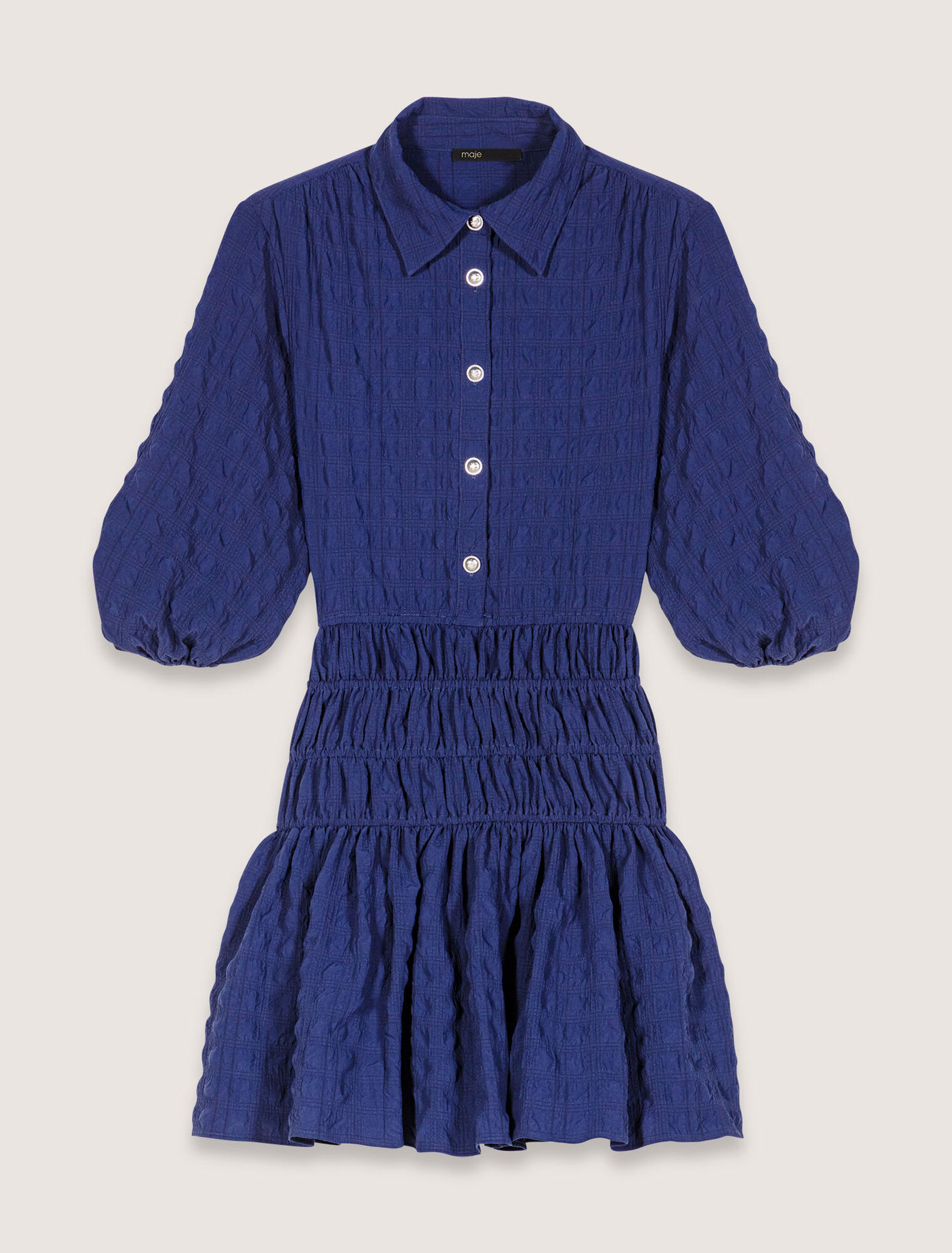 Short satin-effect pleated dress 