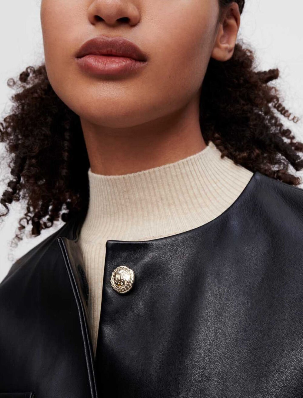 ブラックベルベットショートジャケット Scarlett Black Pearl full grain women's racer leather jacket