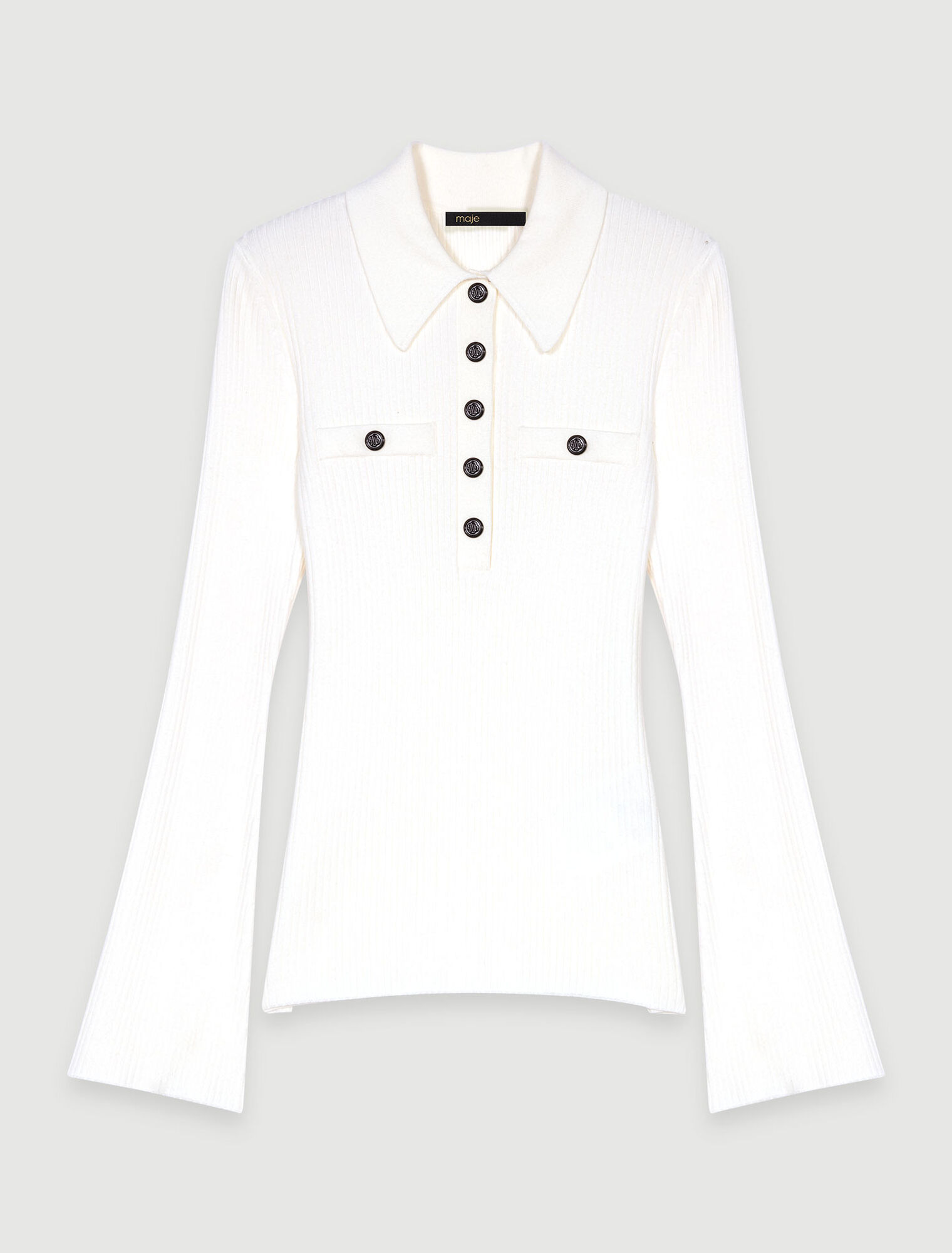 Buttoned knit jumper