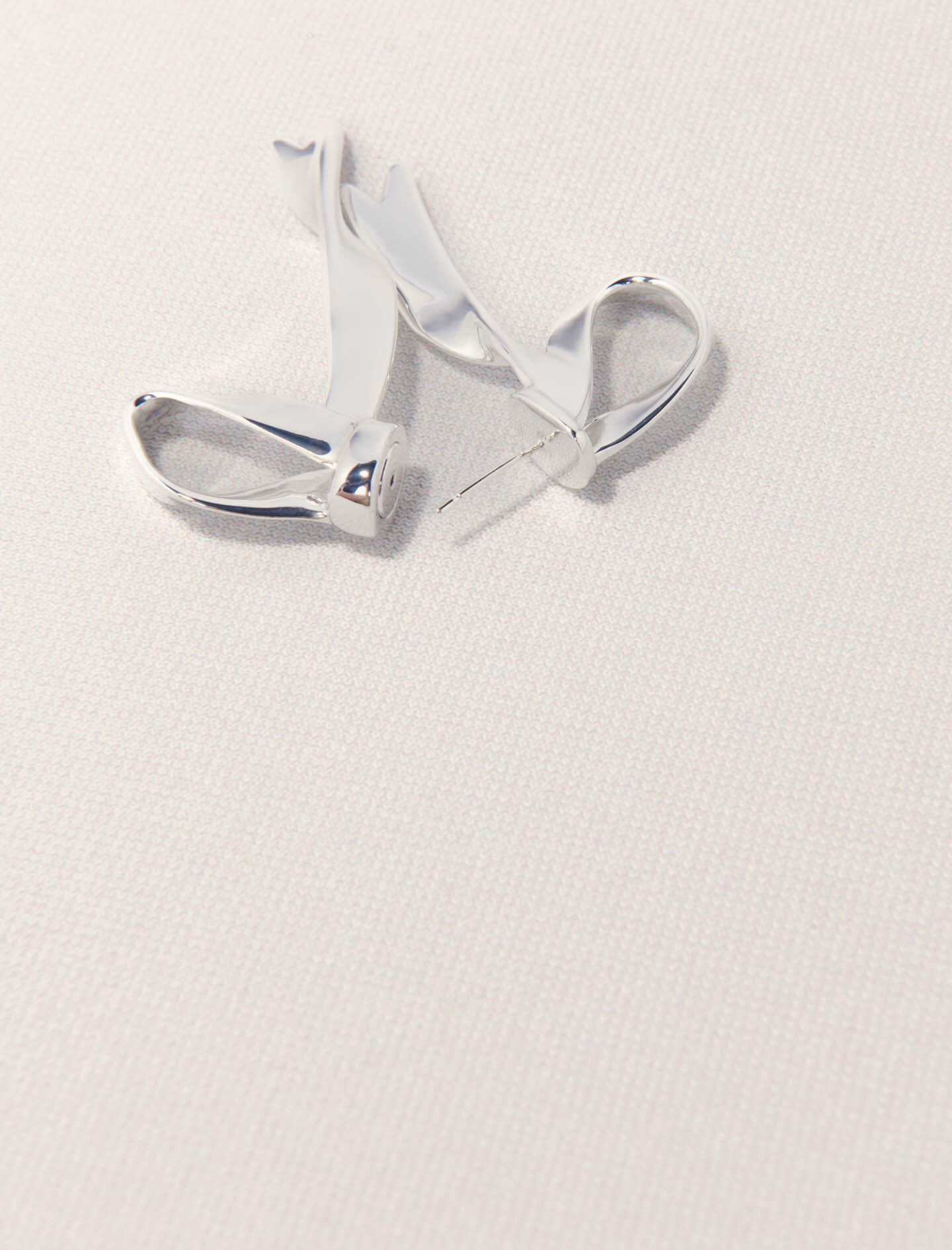 Silver bow earring - Earrings | Maje