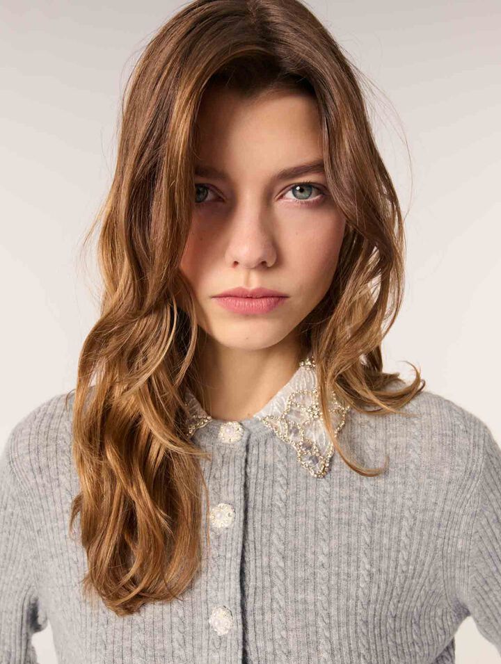 Cardigan with removable collar