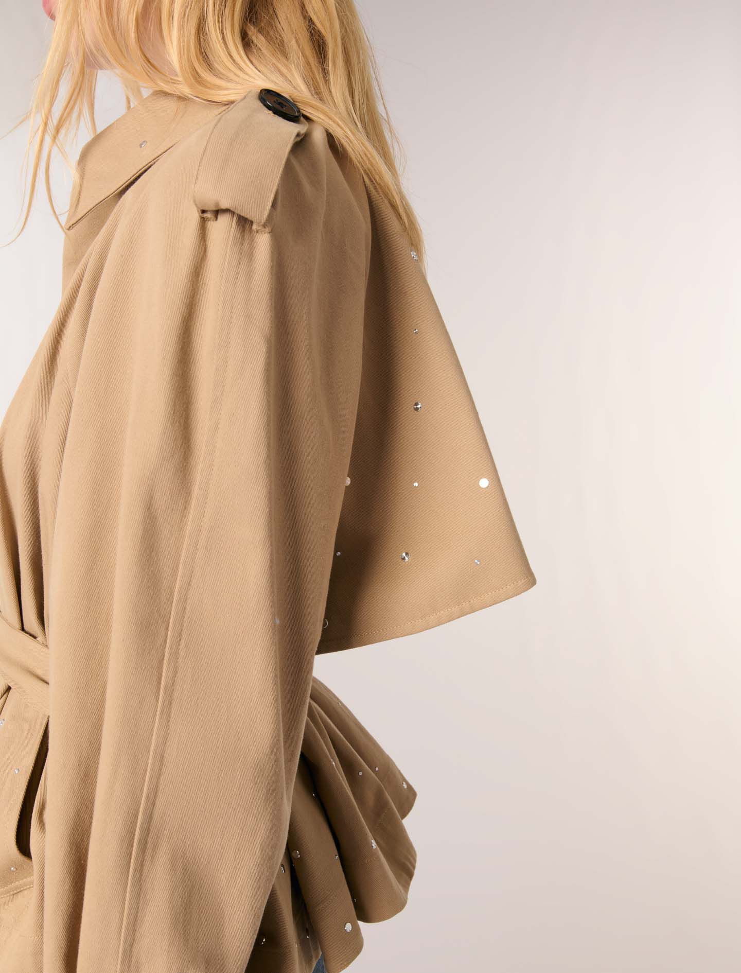 Short studded trench coat - Short coats | Maje