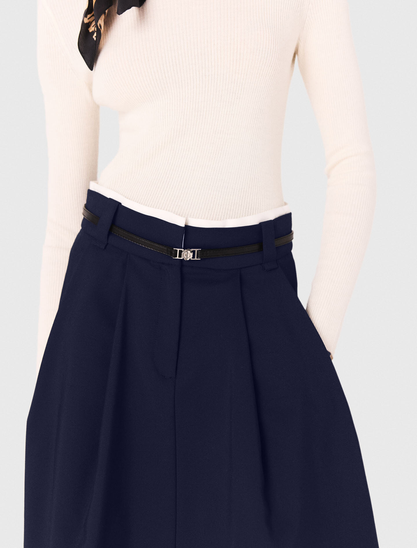 majeページ Satin jacket