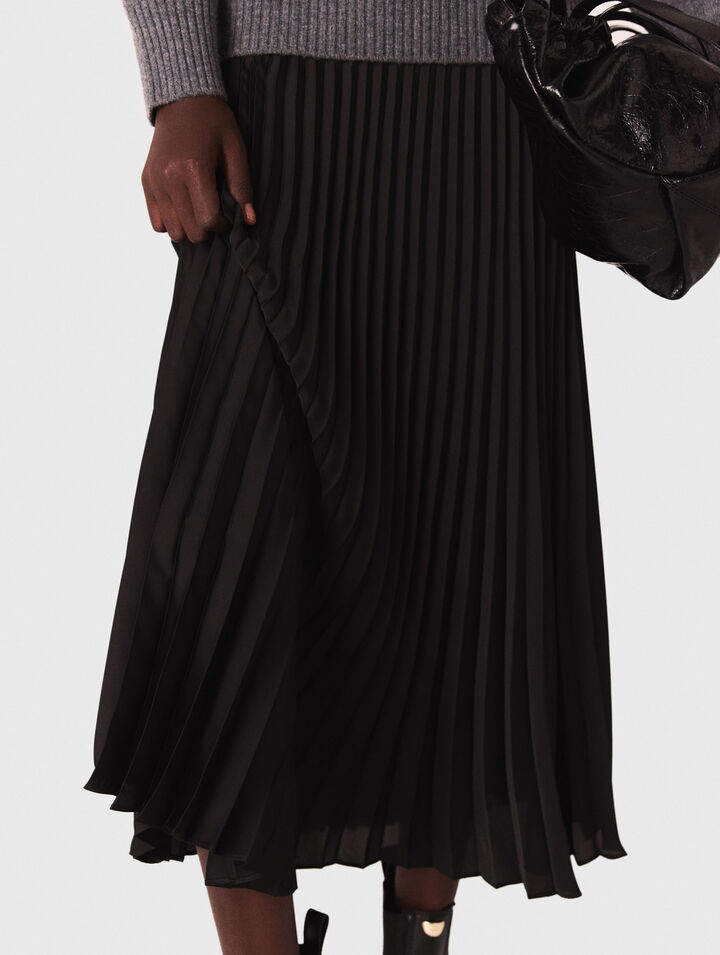 Dual-material maxi dress