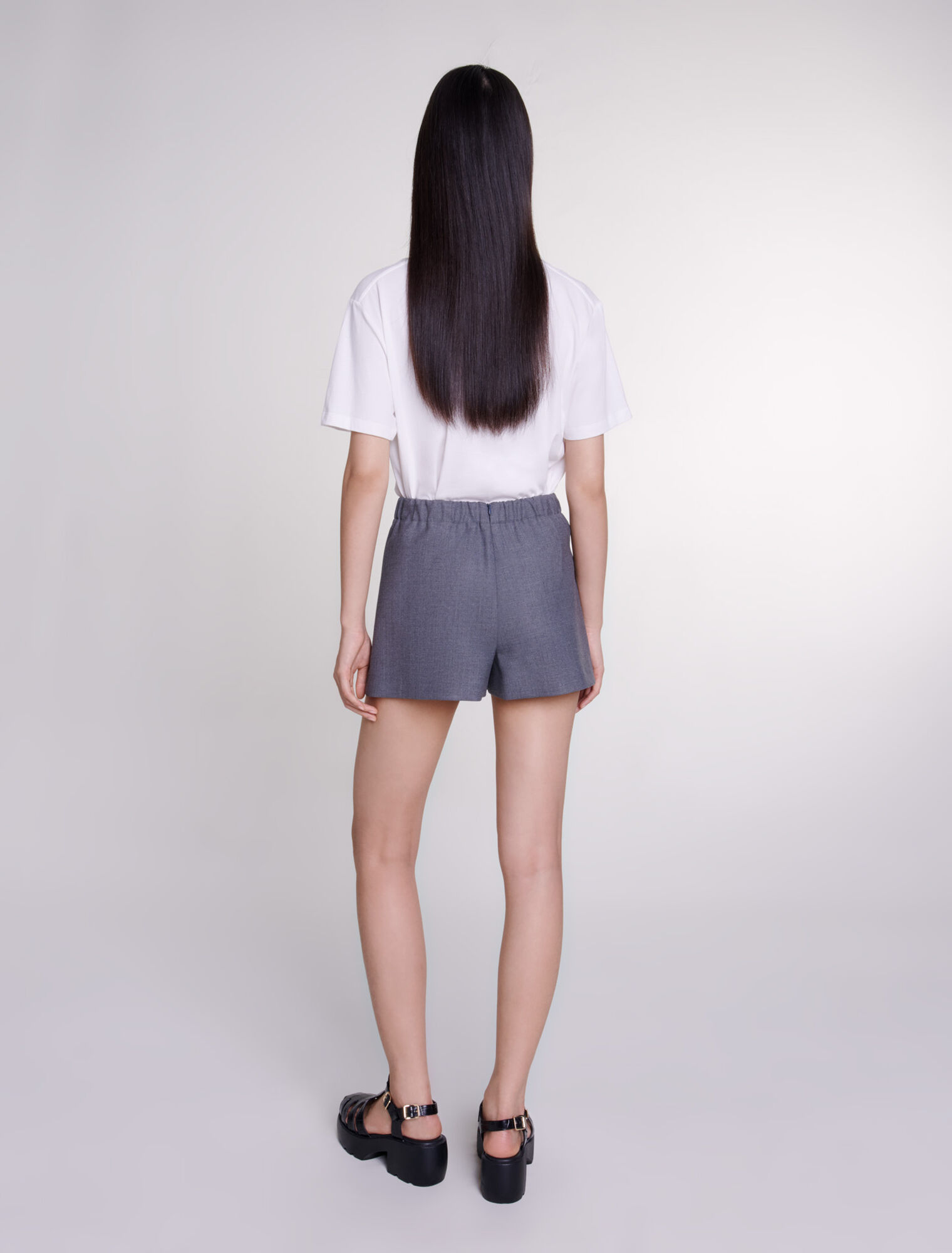 Short wraparound skirt