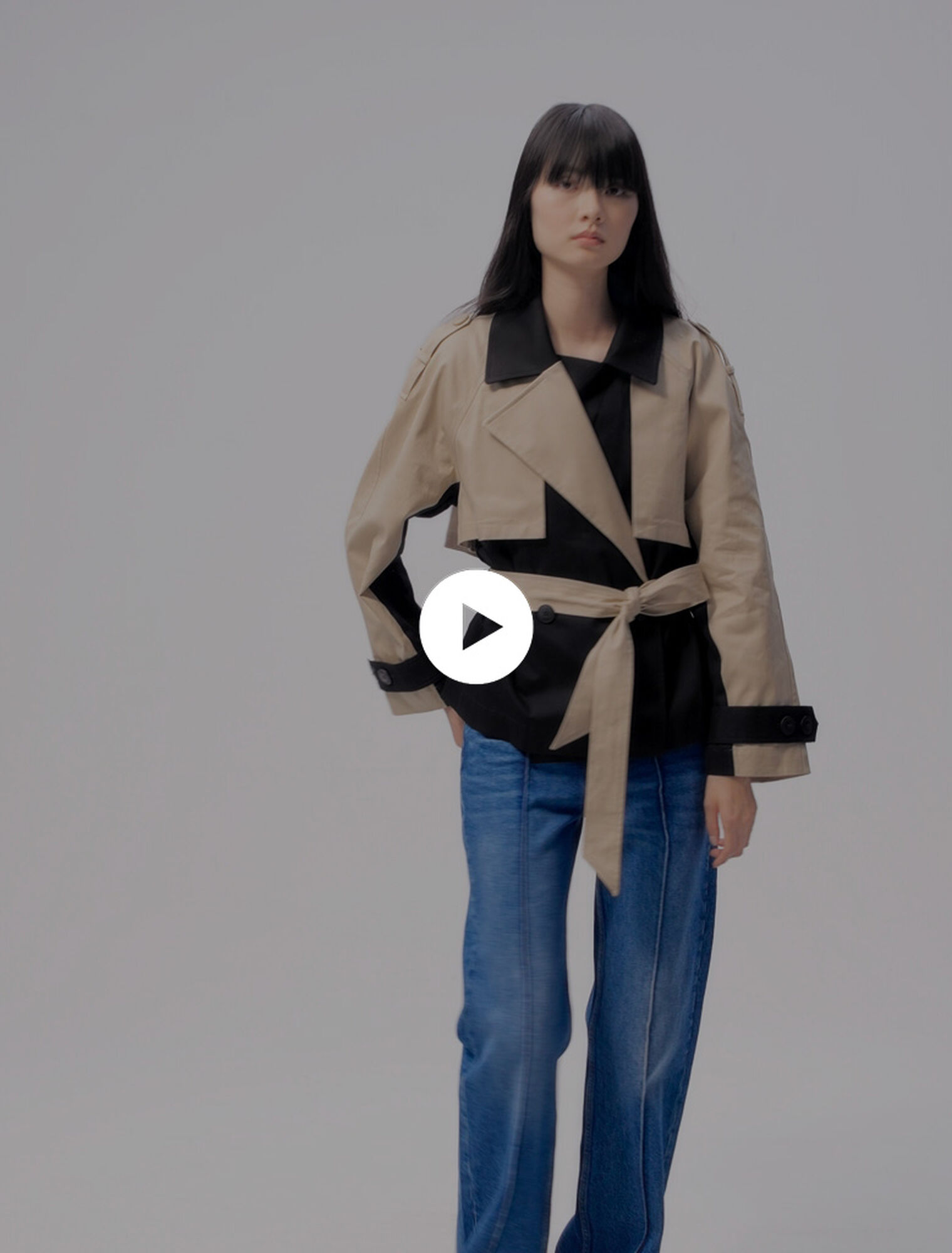 Short two-tone trench coat
